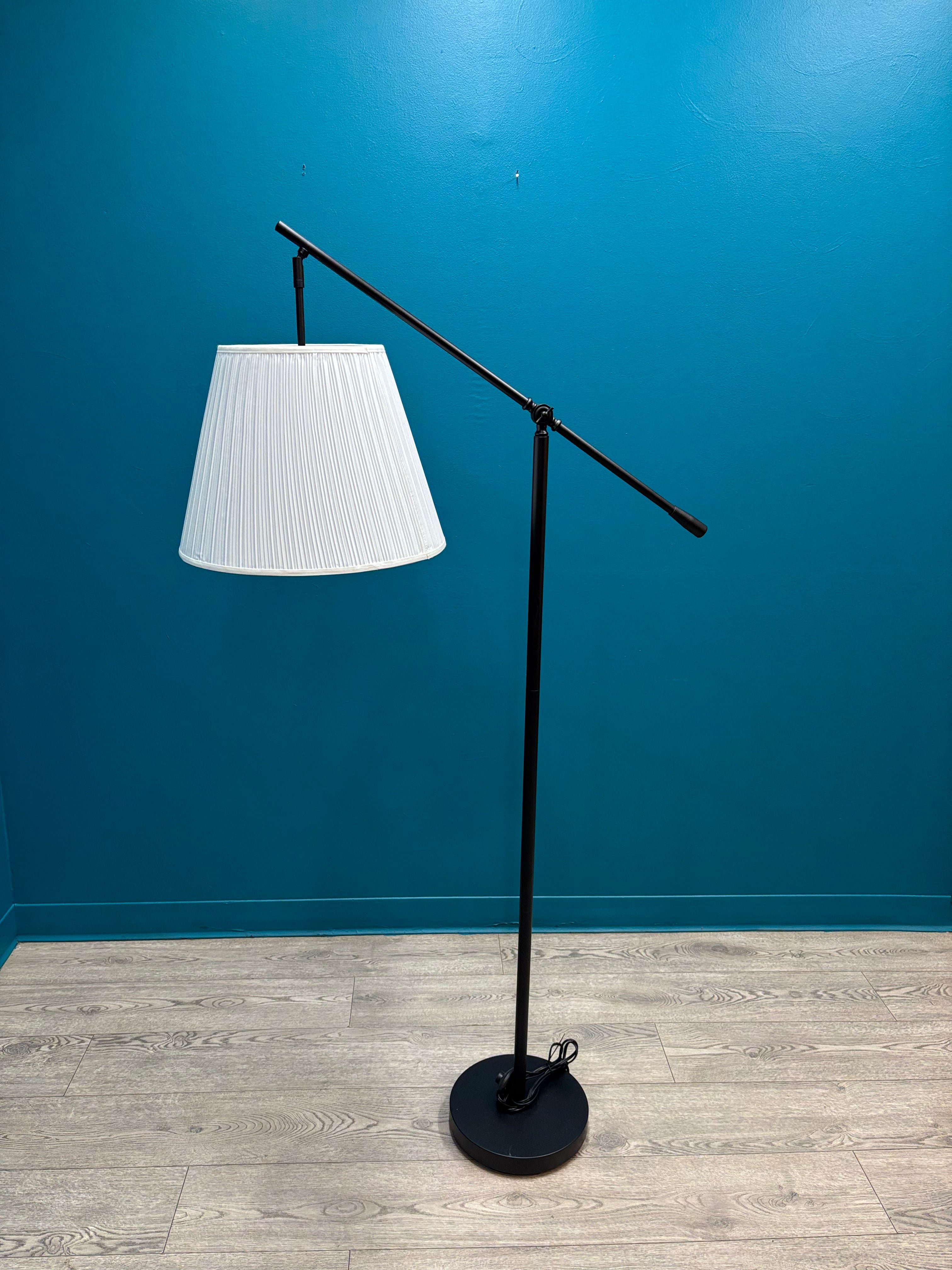 Black Floor Lamp