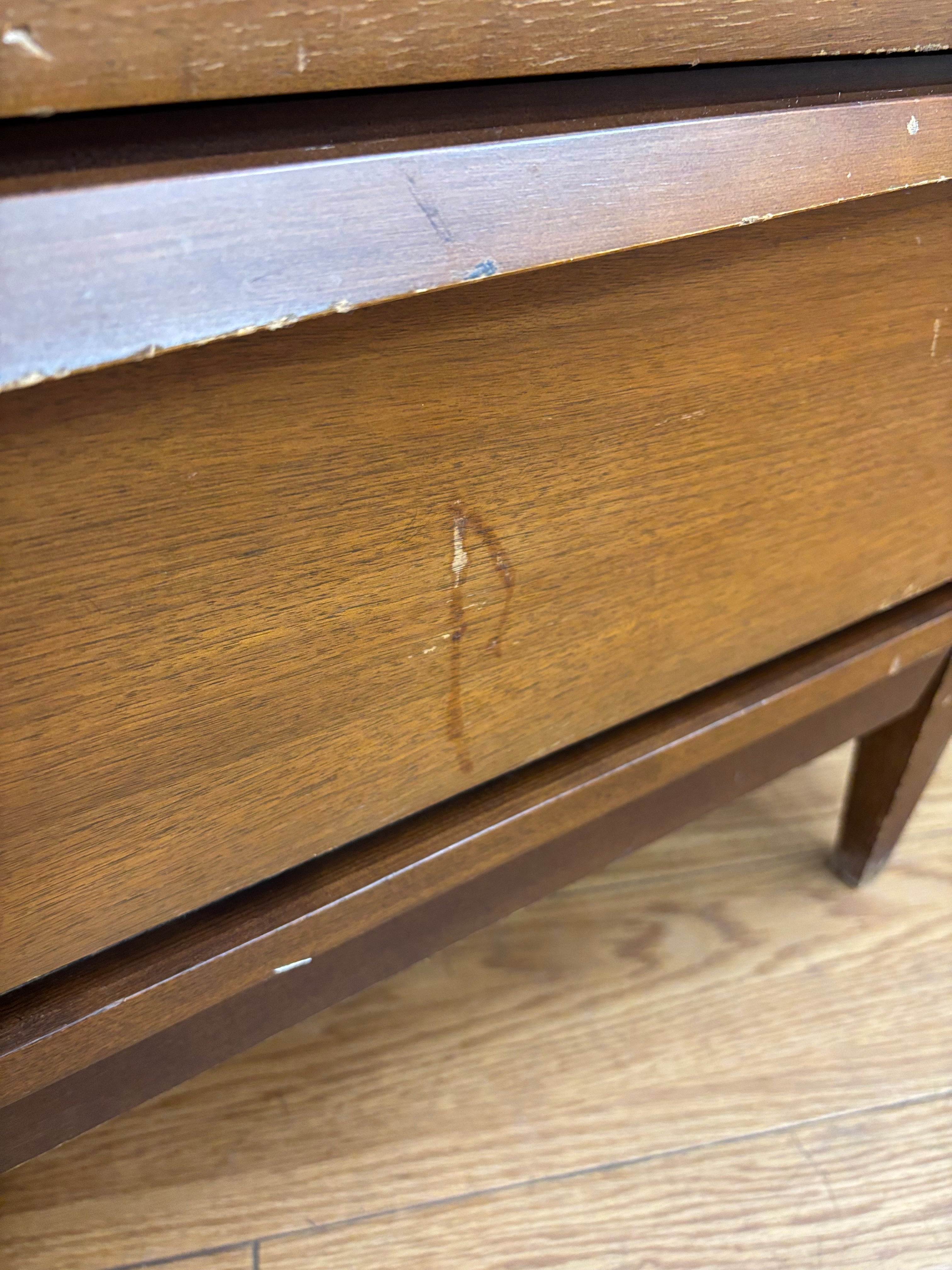 6 Drawer Dresser