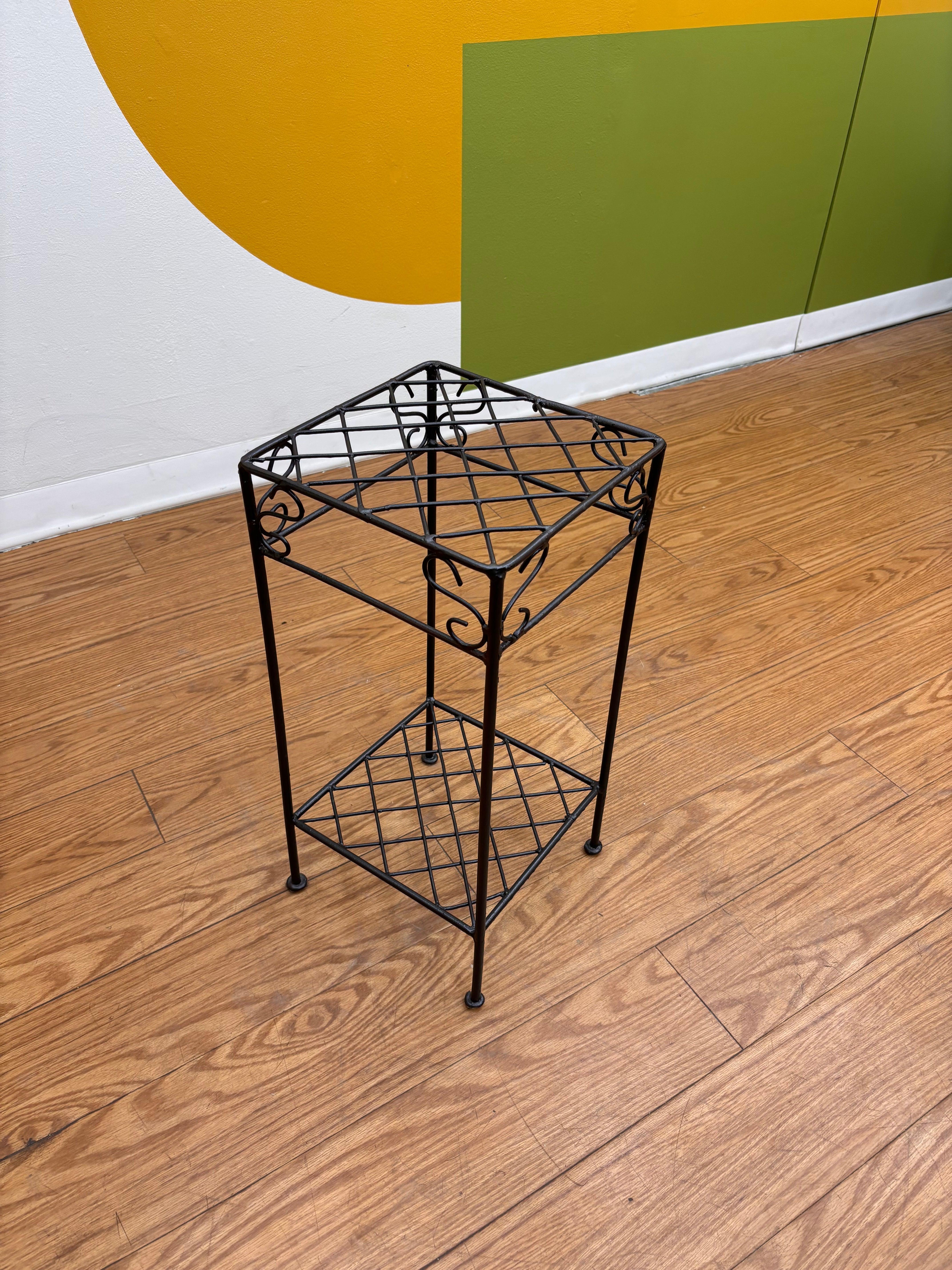 Metal Plant Stand