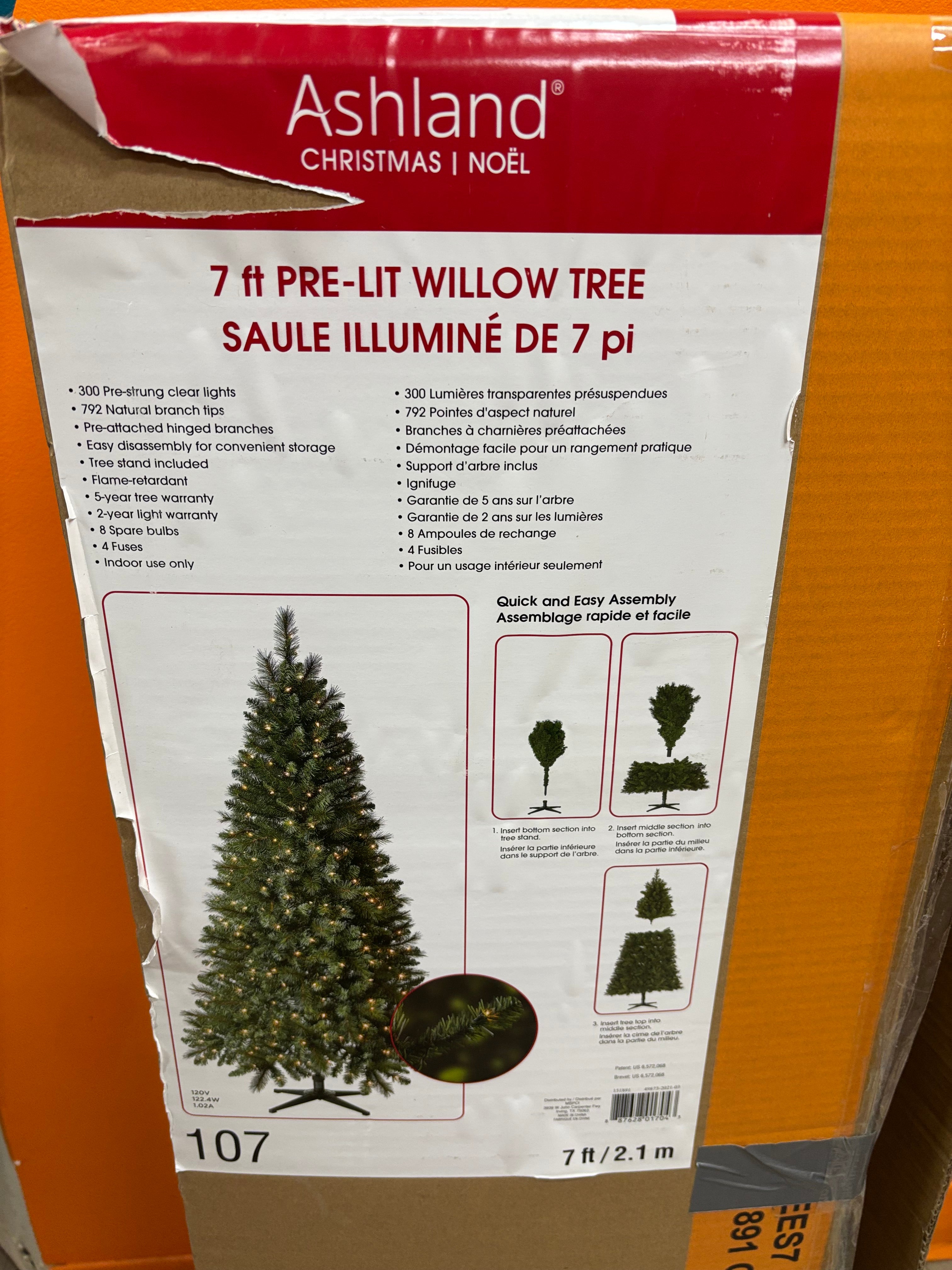 7ft  Pre-Lit Christmas Tree