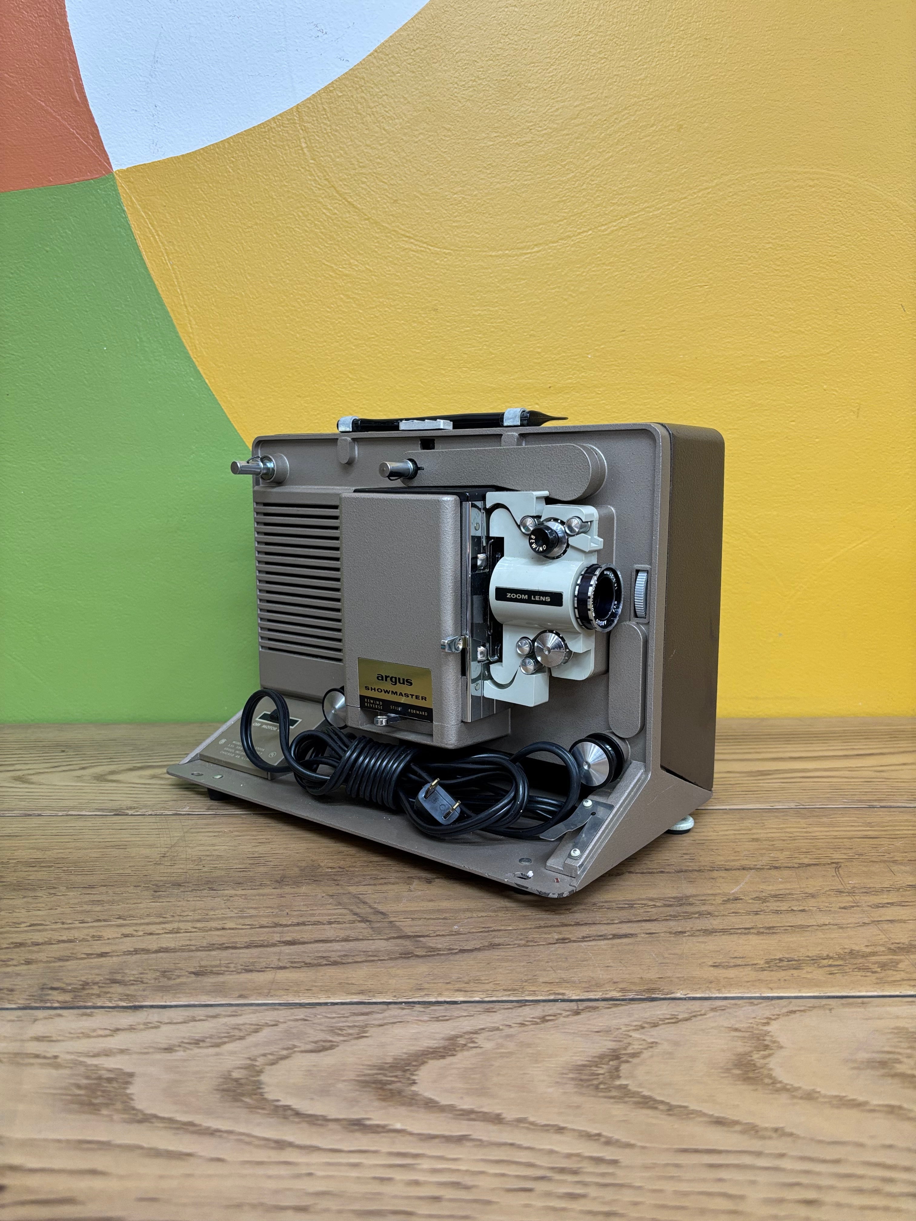 Argus Showmaster 500A Movie Projector