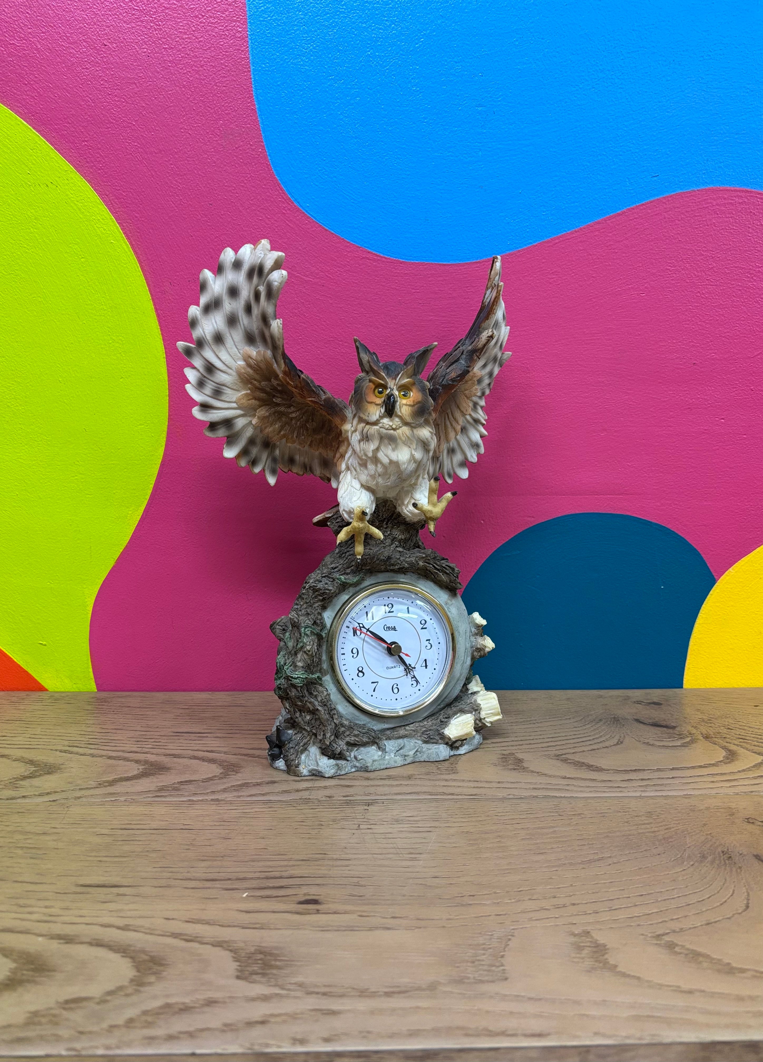 Flying Owl Clock