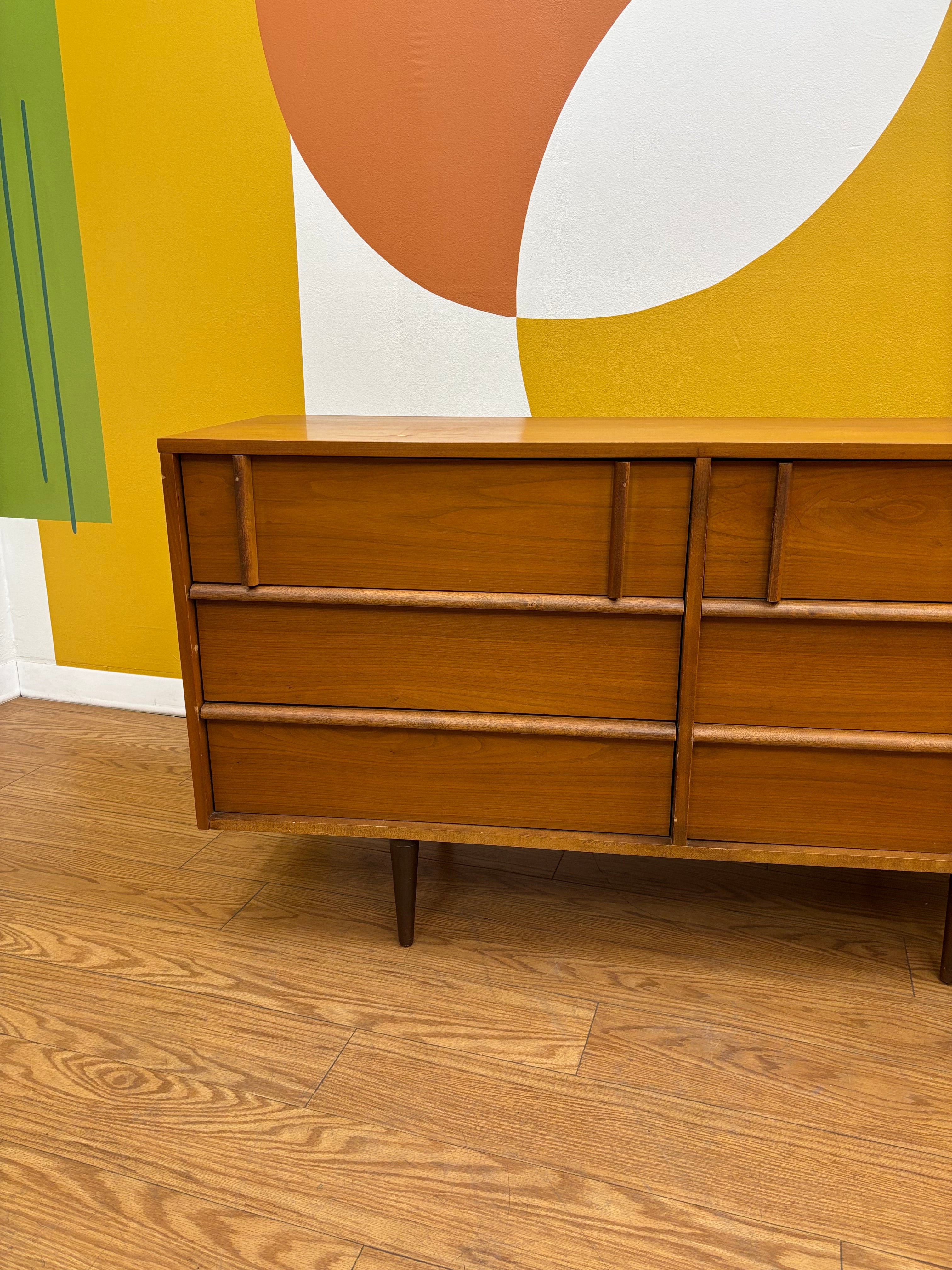 6 Drawer Dresser