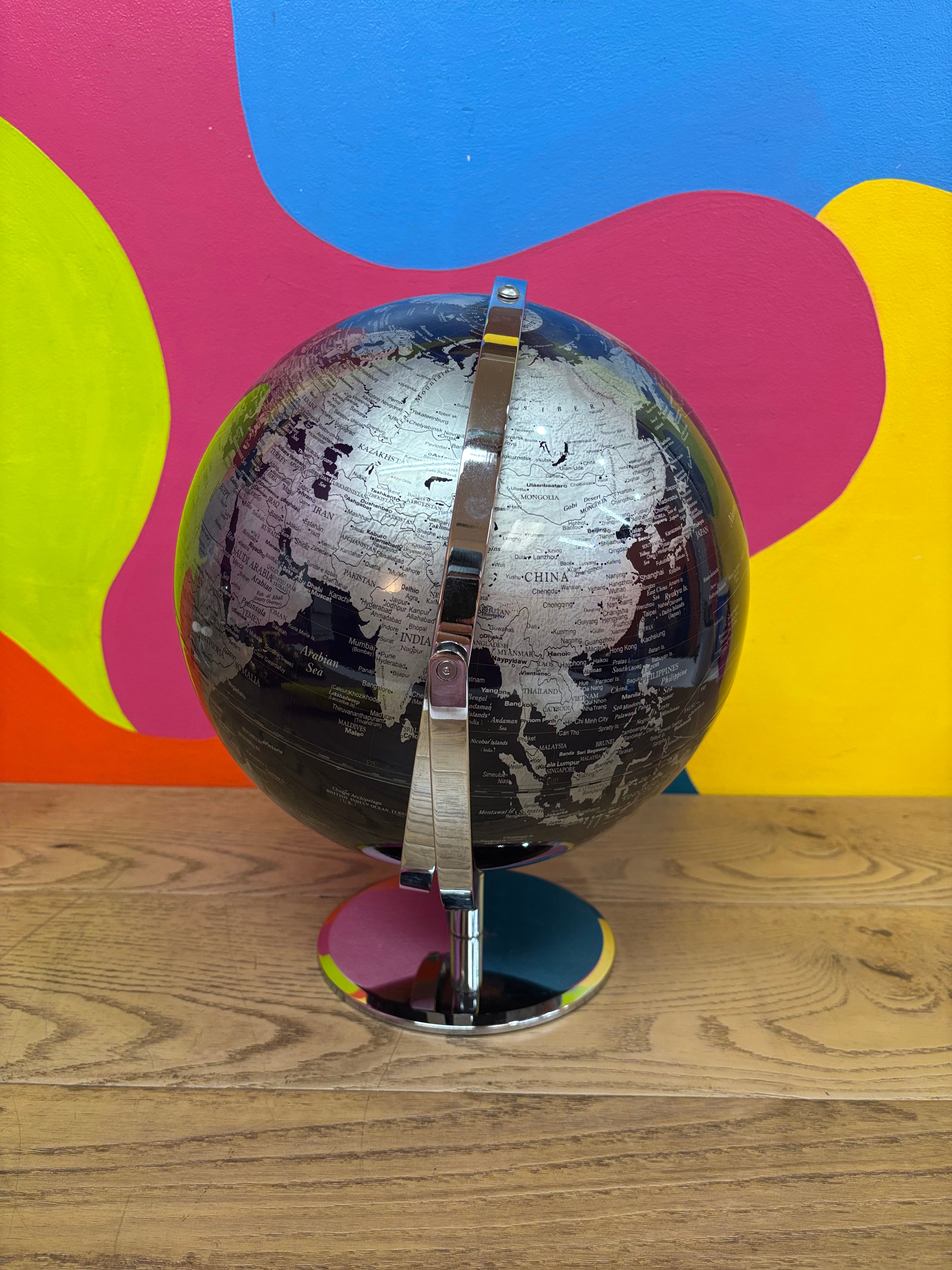 Dark Navy Globe