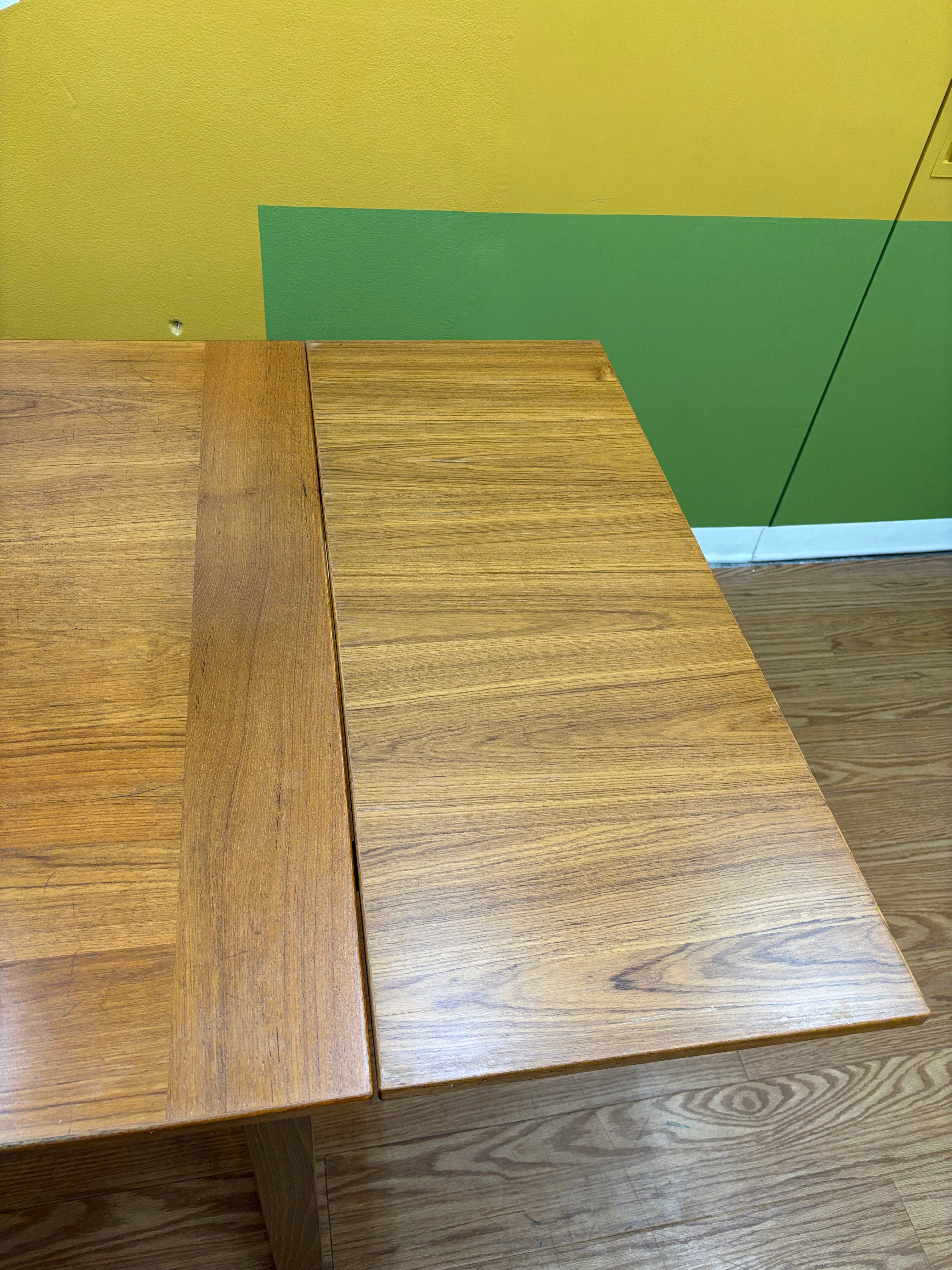 Square Dining Table (Made in Denmark)