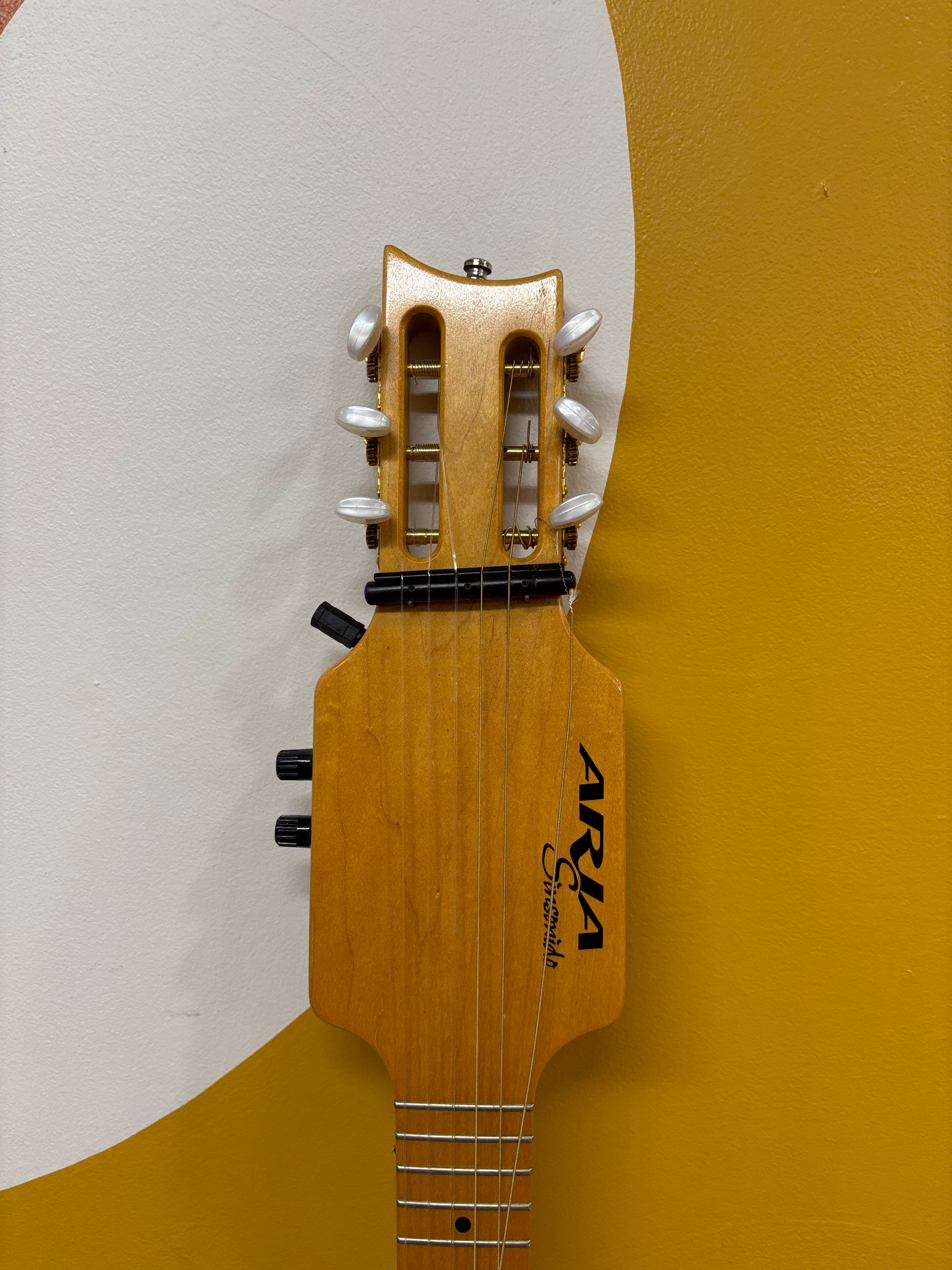 Aria Sinsonido Travel Guitar
