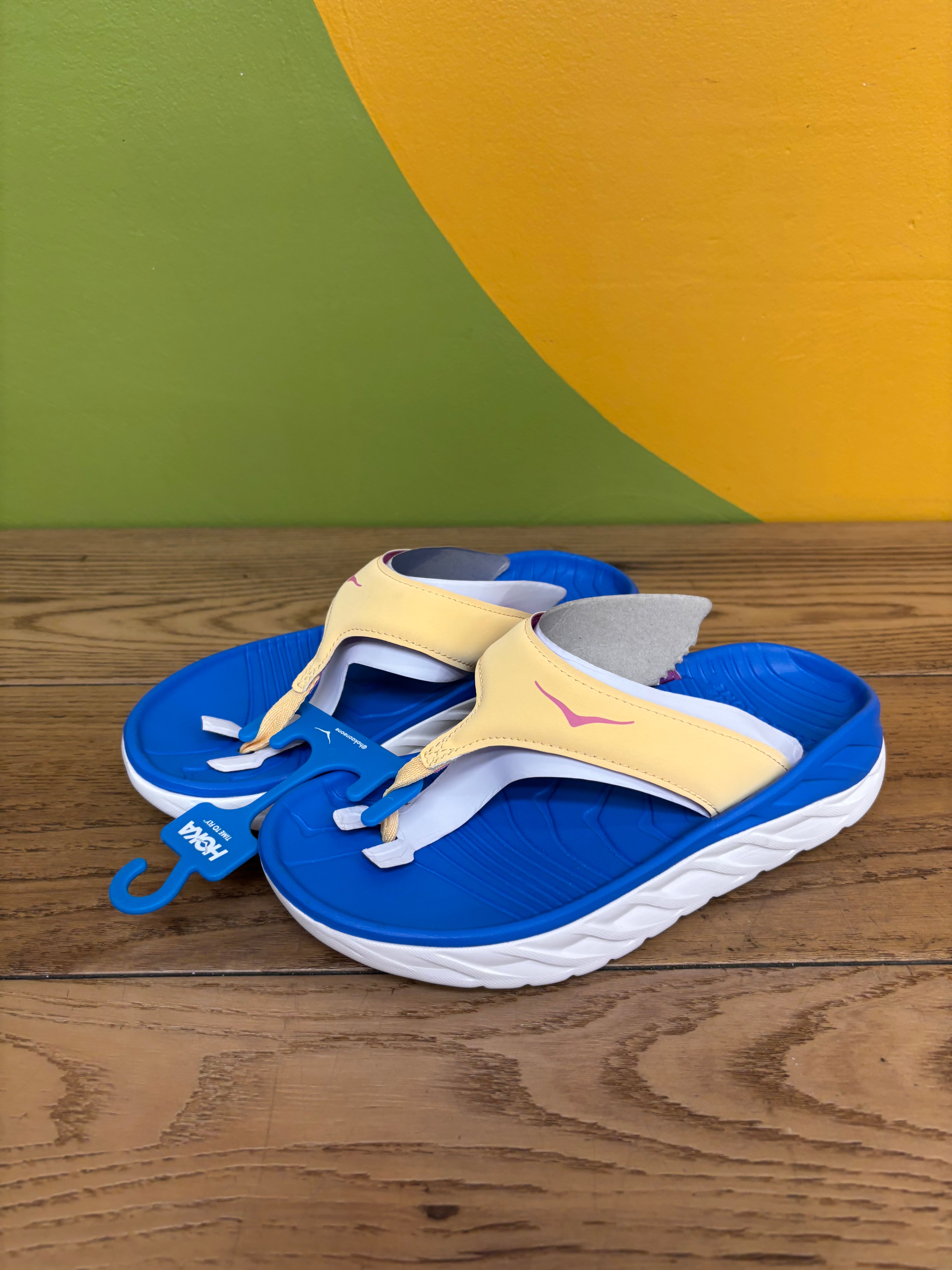 HOKA Ora Recovery Flip Flop (Women Size 9) NEW