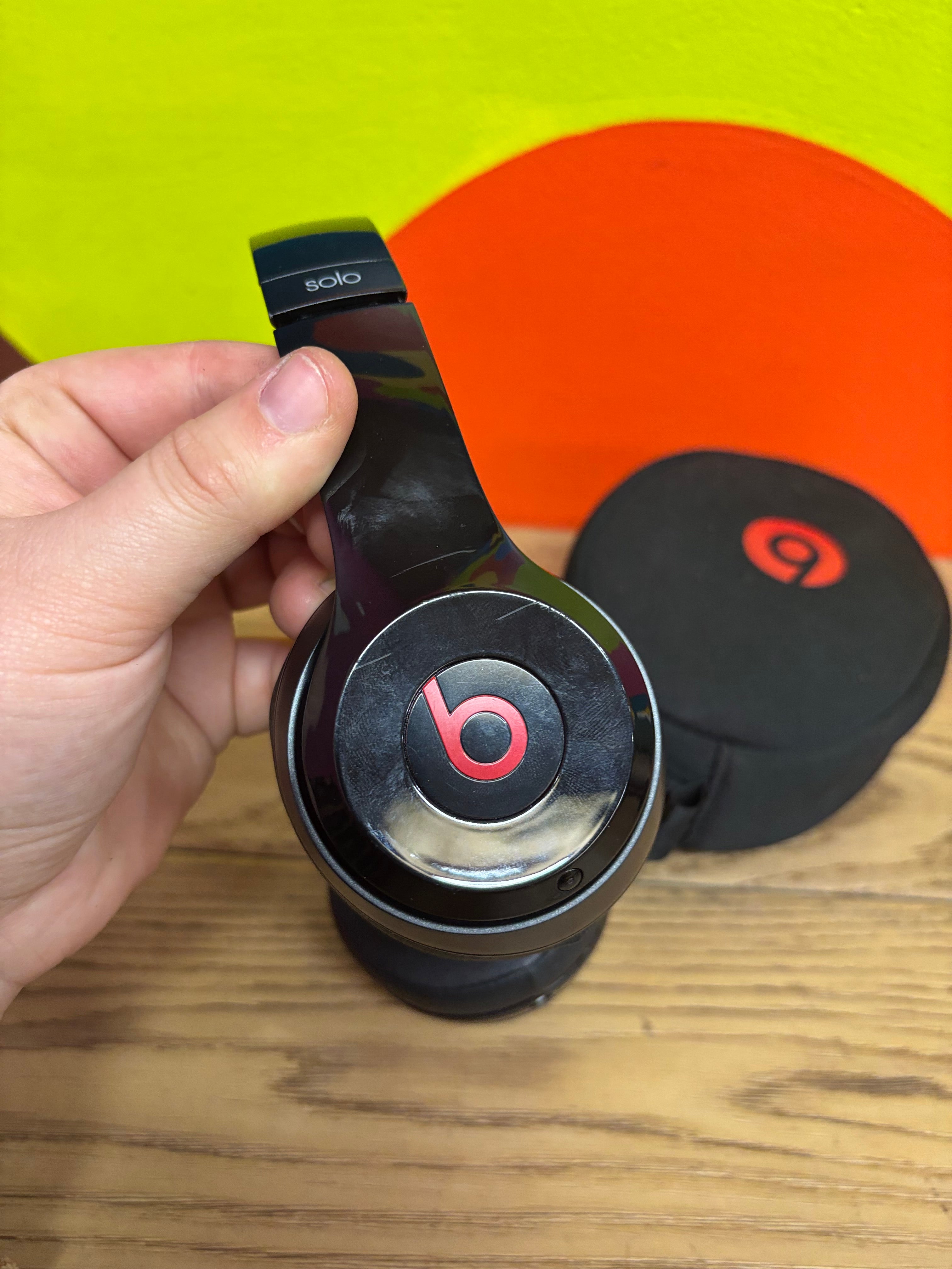 Beats Solo Wireless Headphones (Fixer Upper)