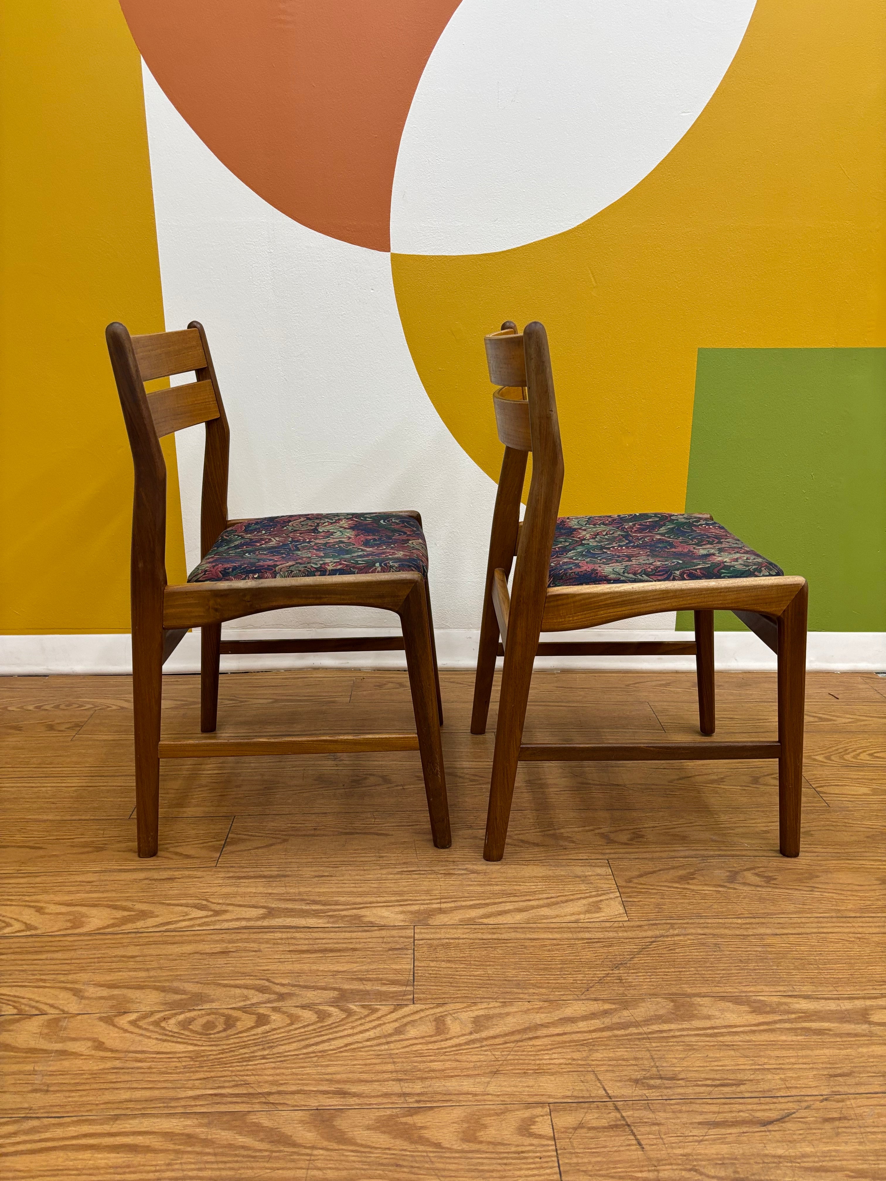 (2) Wood Dining Chairs