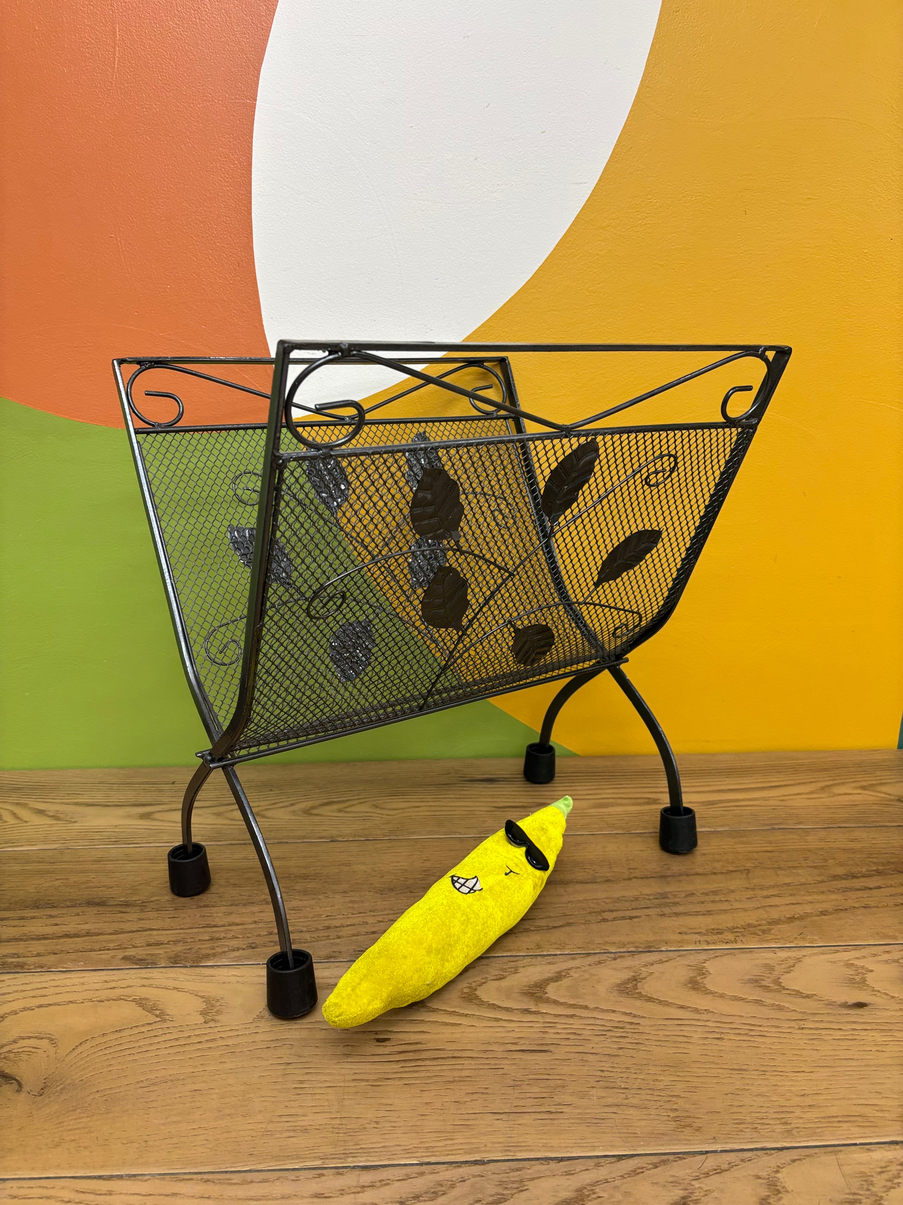 Metal Magazine Rack
