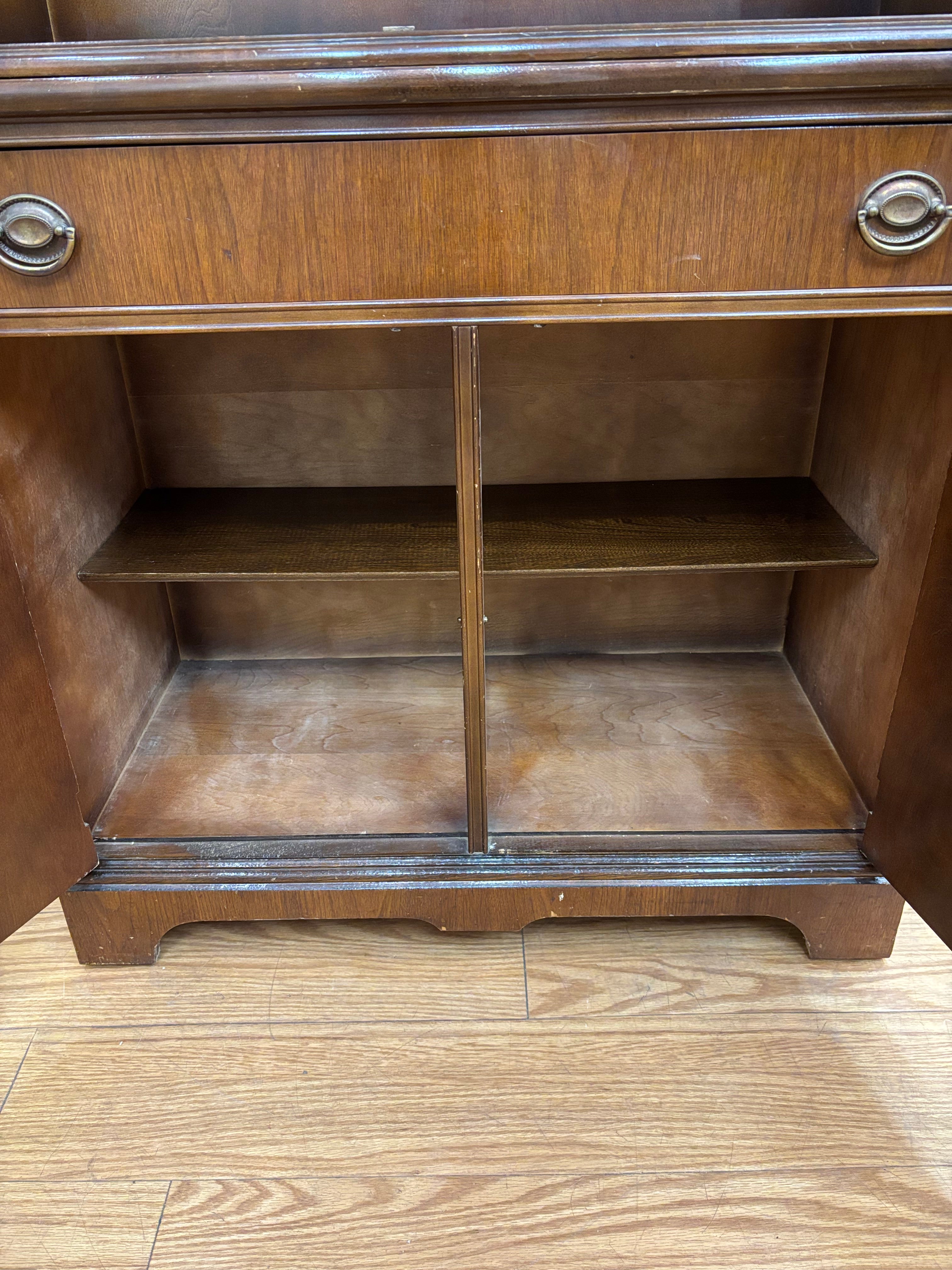 Wood Cabinet