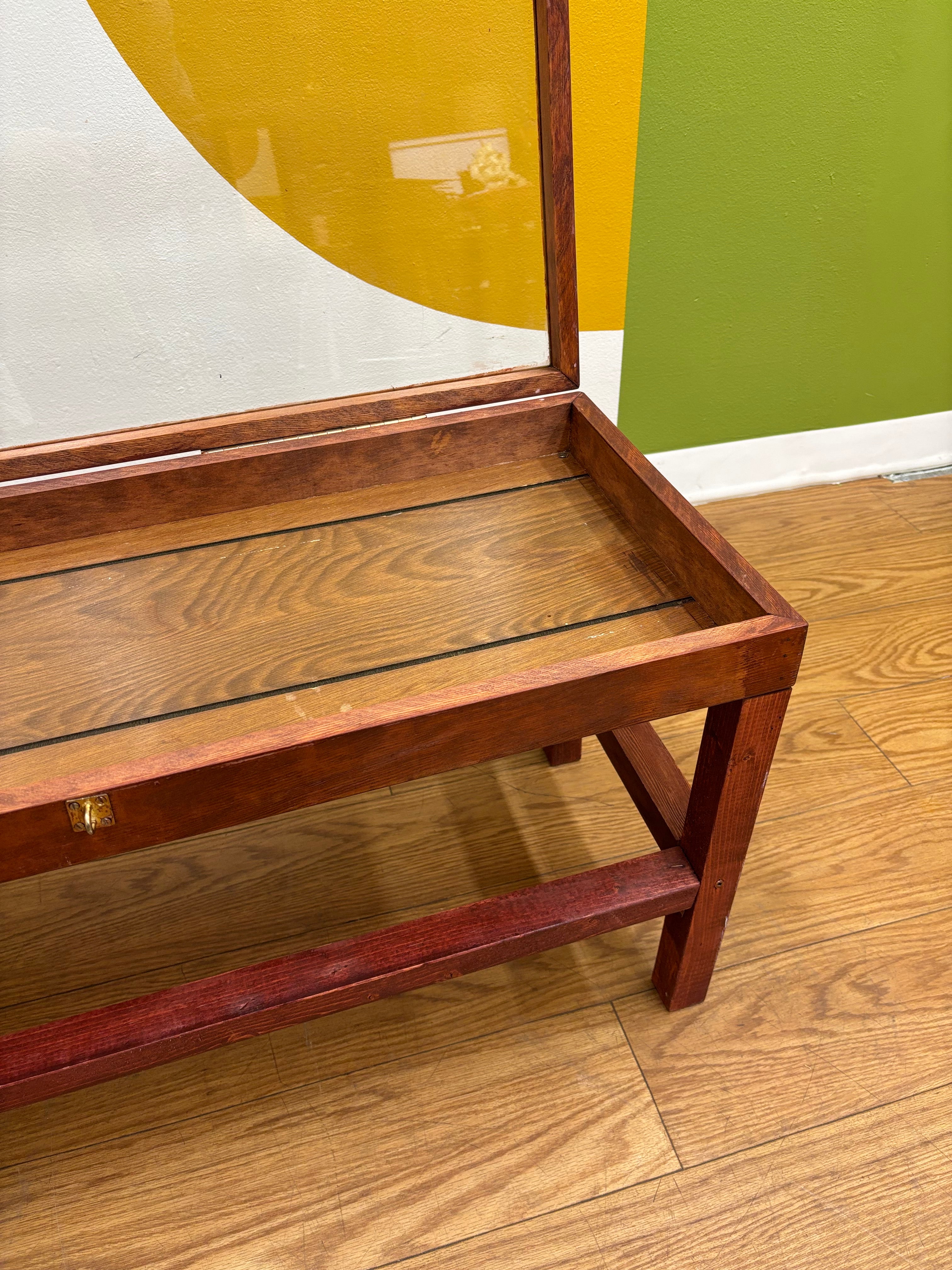 Shadow Box Table