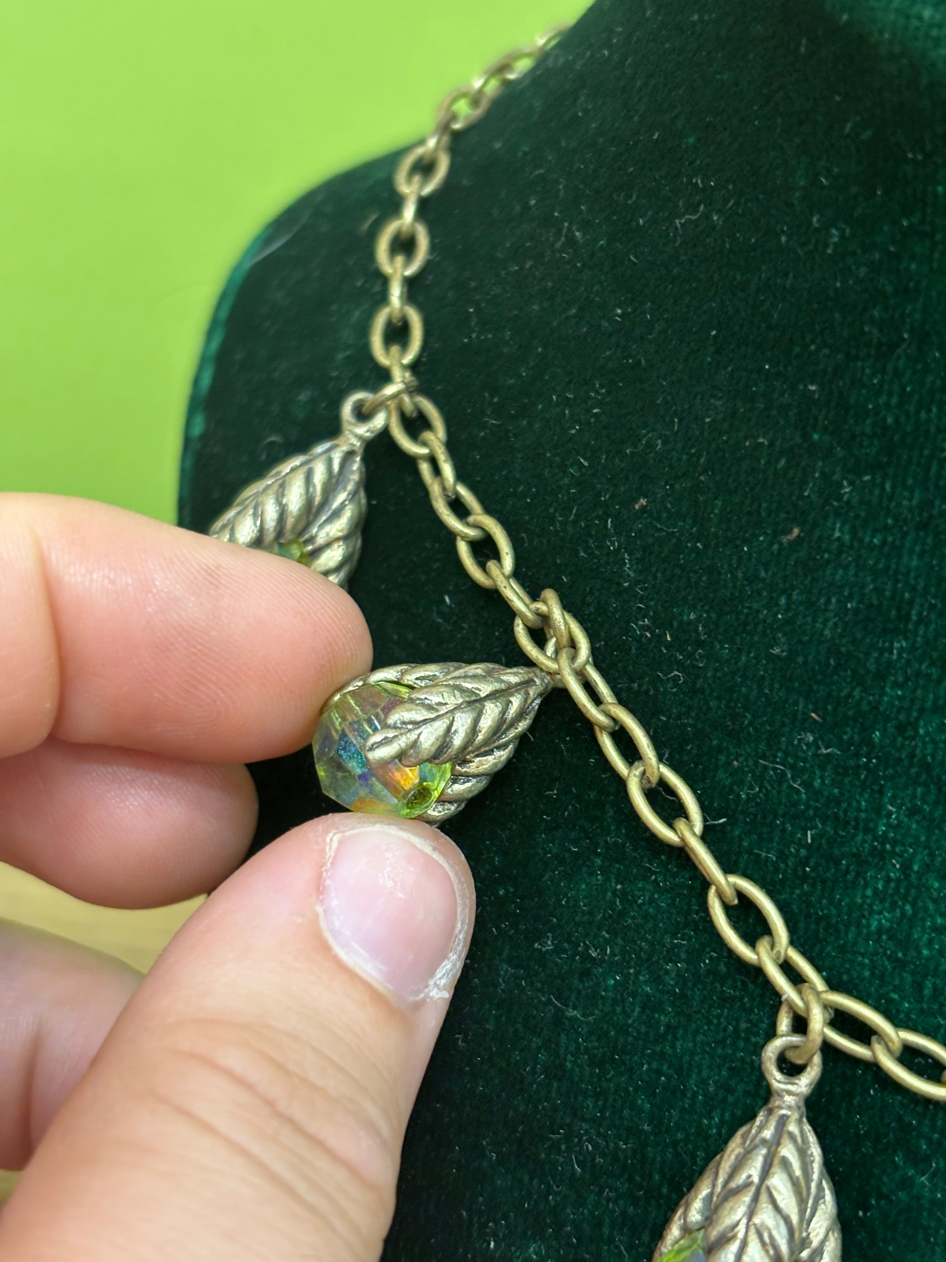 Dangling Teardrop Necklace