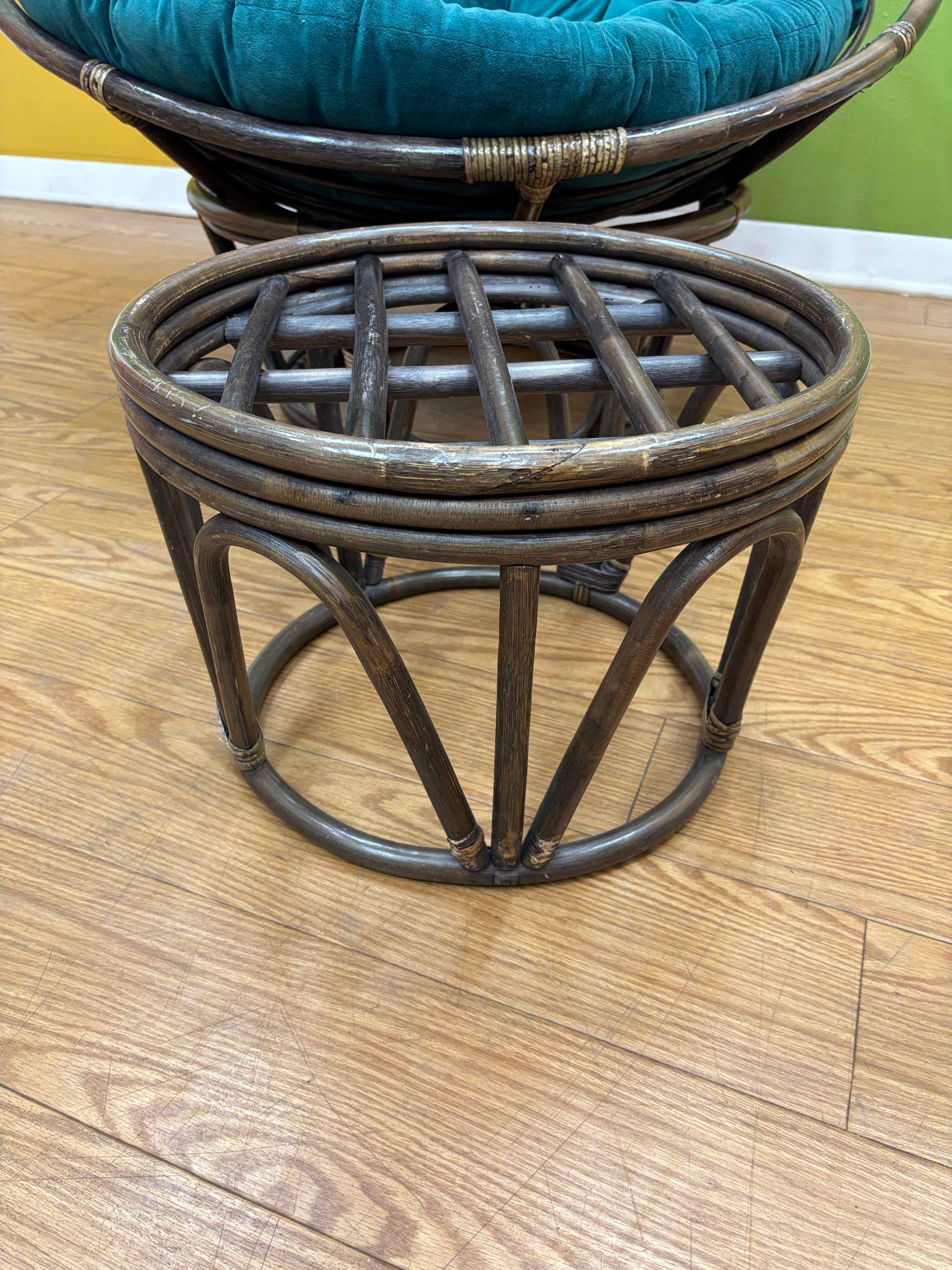 Papasan Chair and Stool