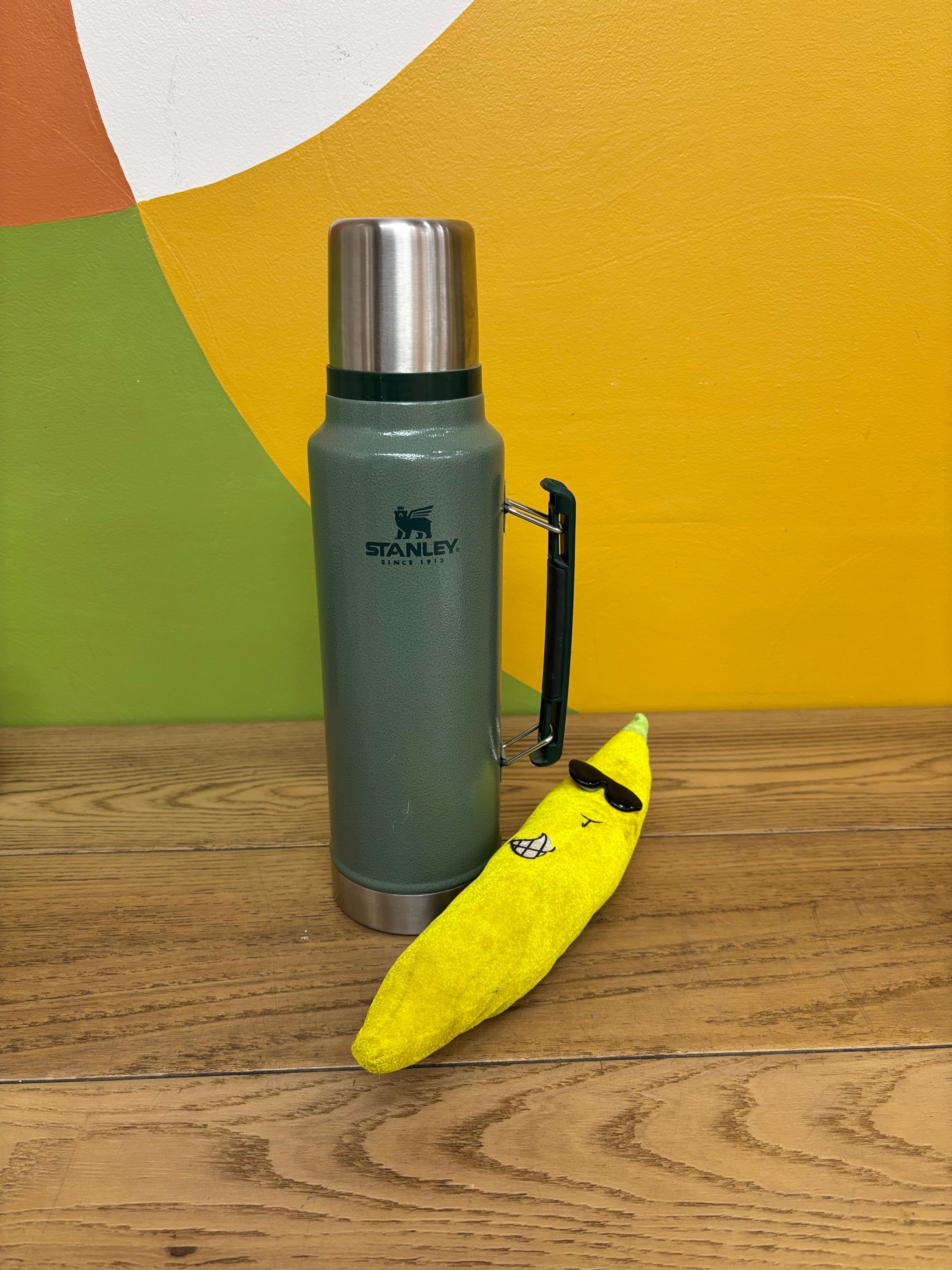 Stanley Classic Vacuum Bottle