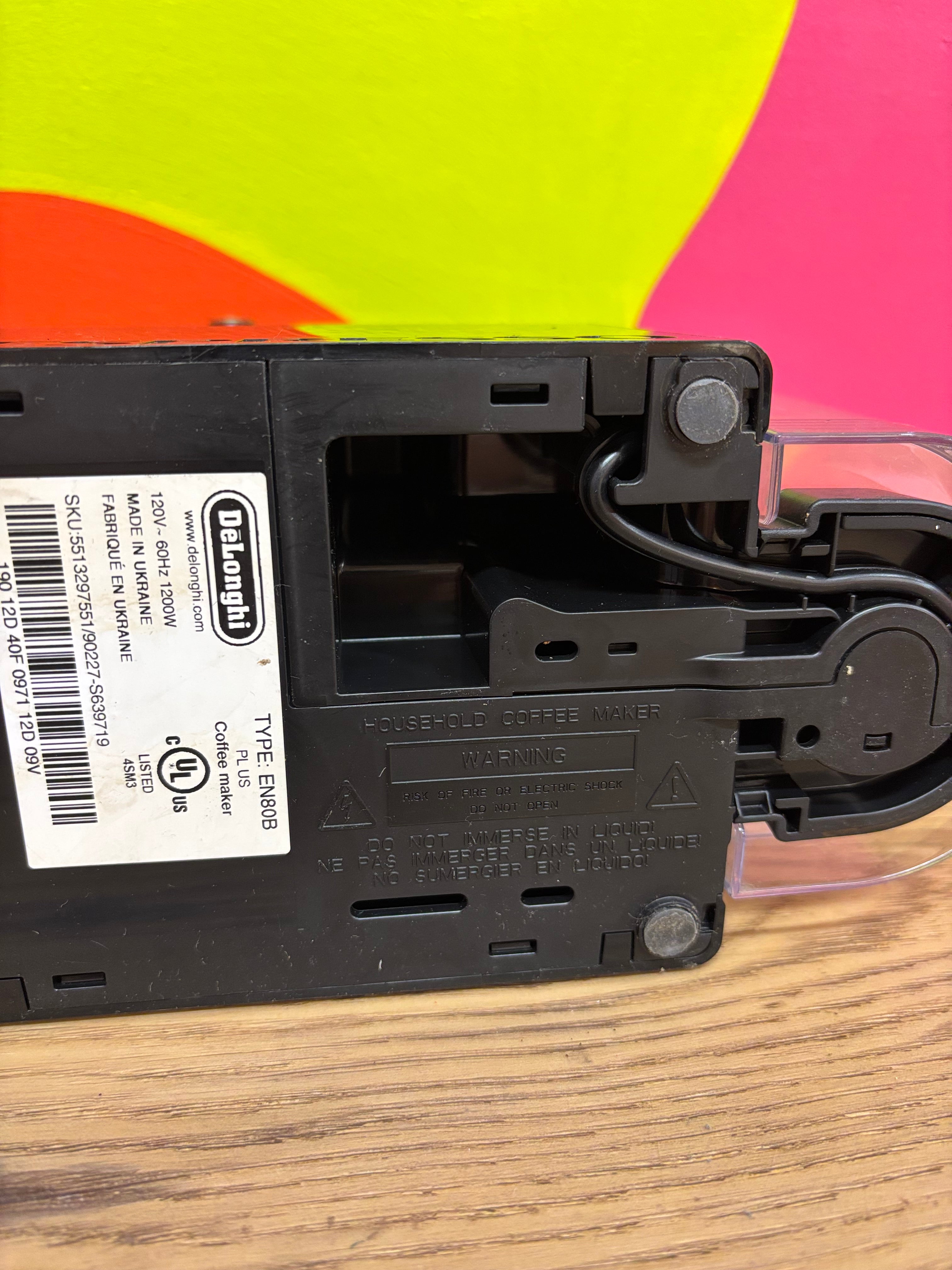 DeLonghi Nespresso Machine - EN80B