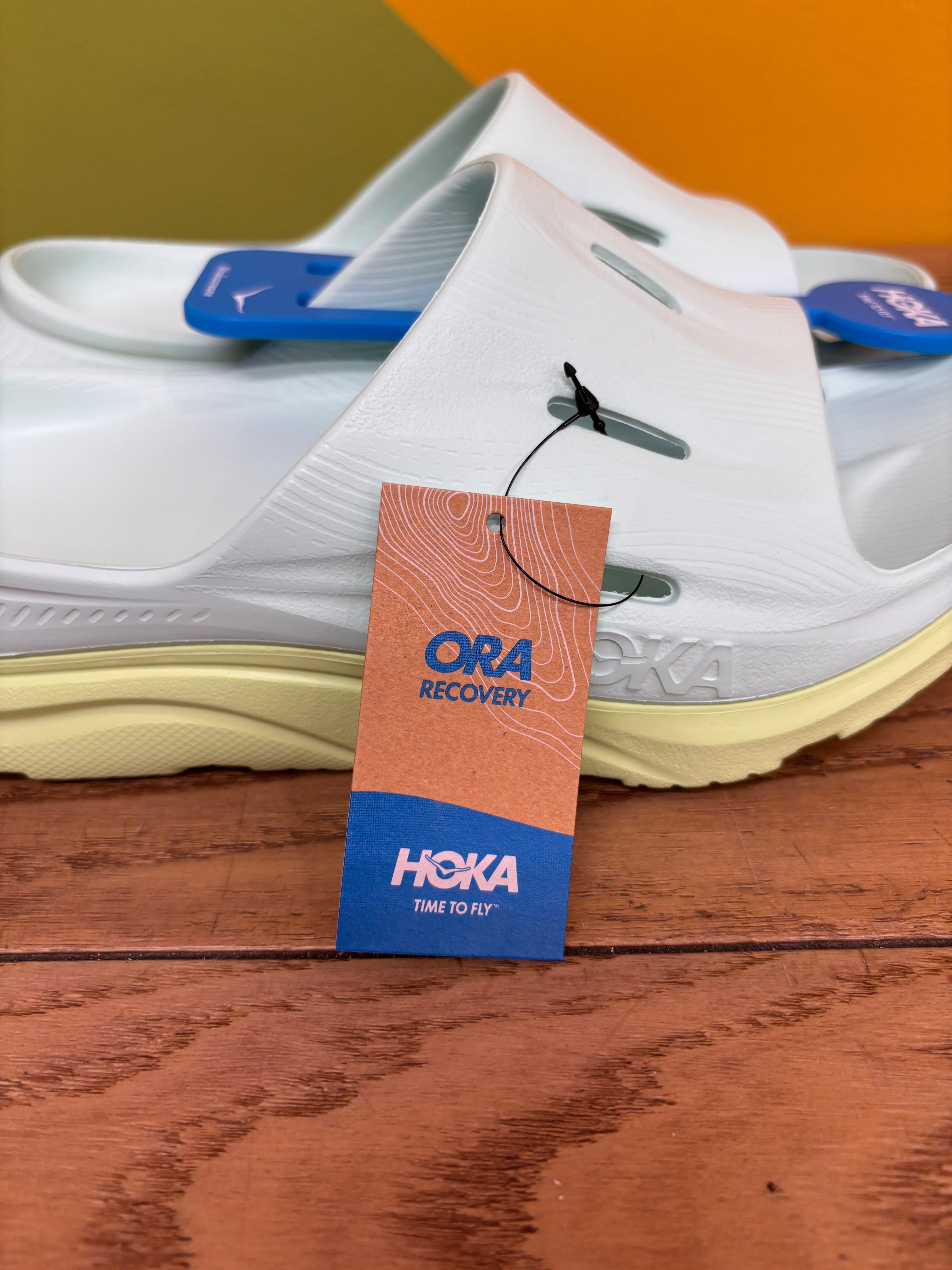 New HOKA Unisex Ora Recovery Sandal (Size 9W, 7M)
