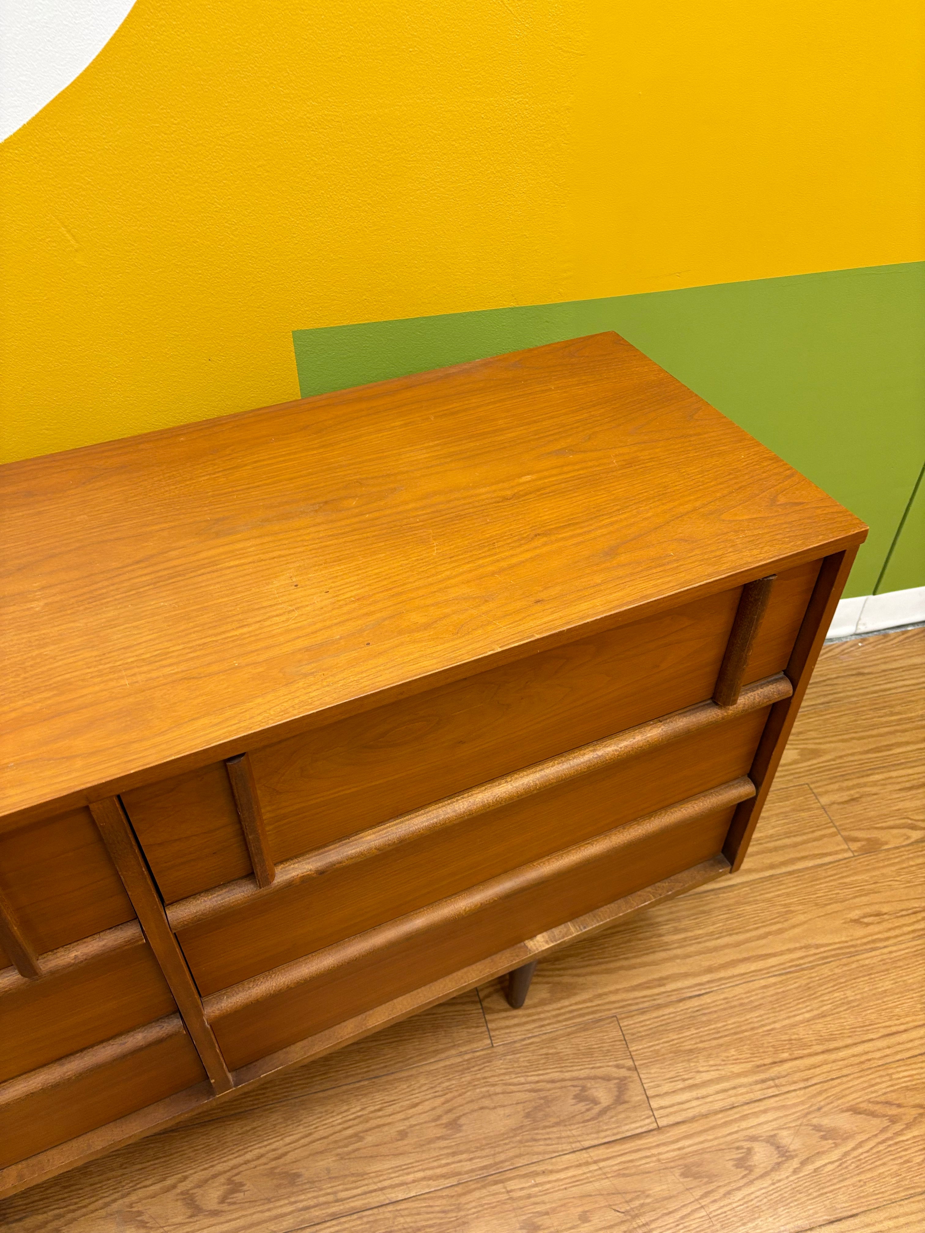 6 Drawer Dresser