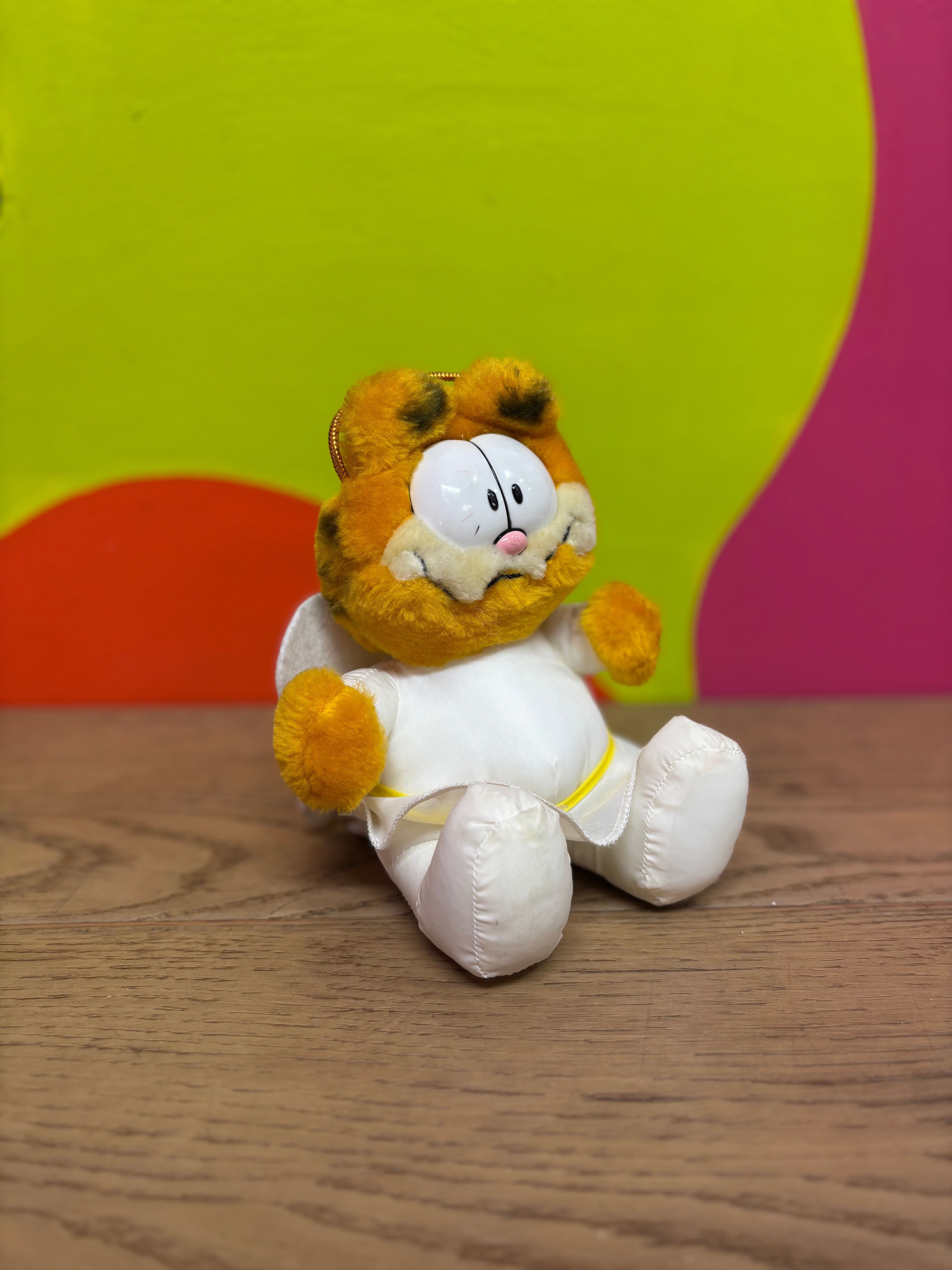 Garfield the Cat Angel Plush 1983