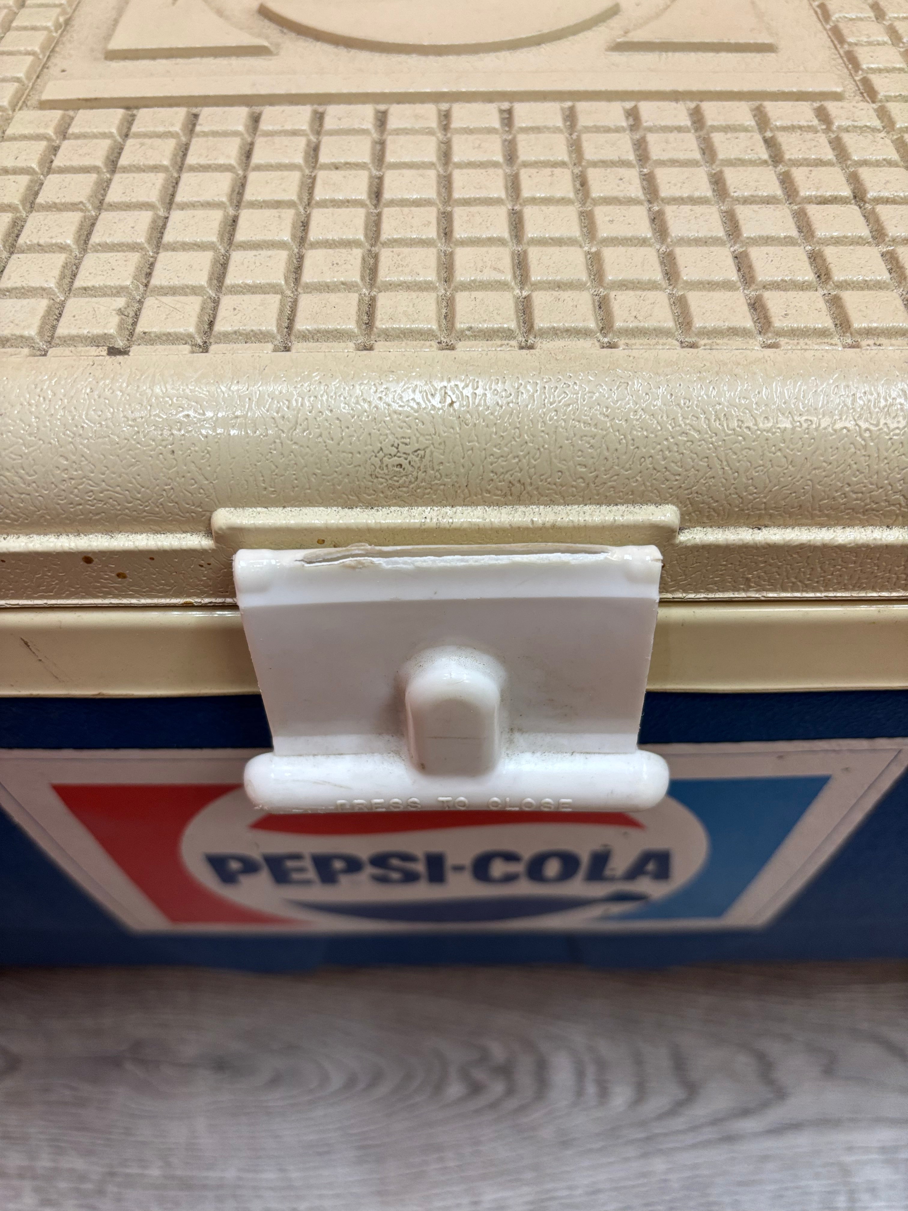 Igloo Pepsi-Cola Cooler