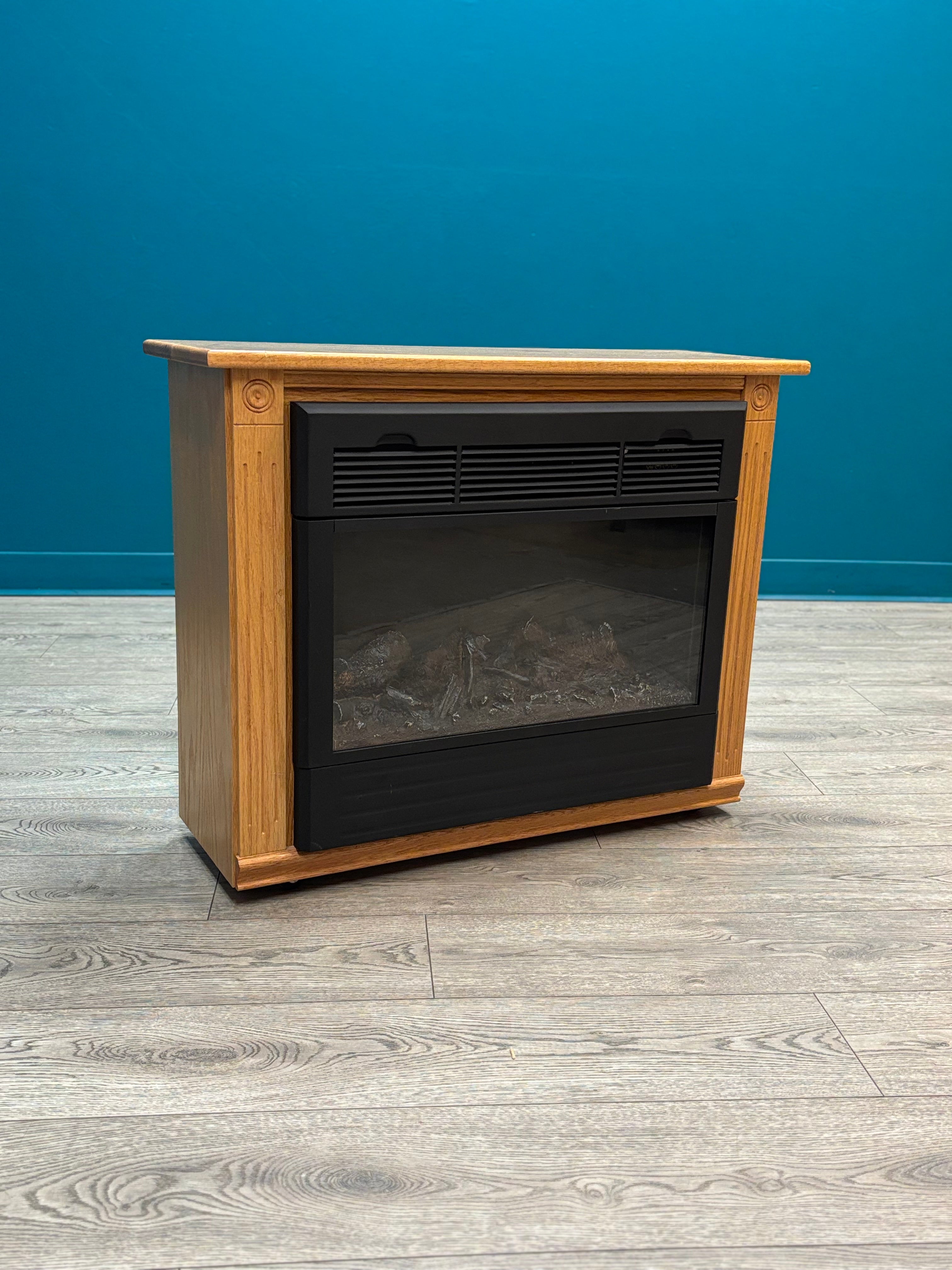Rolling Electric Fireplace (Heat Surge)