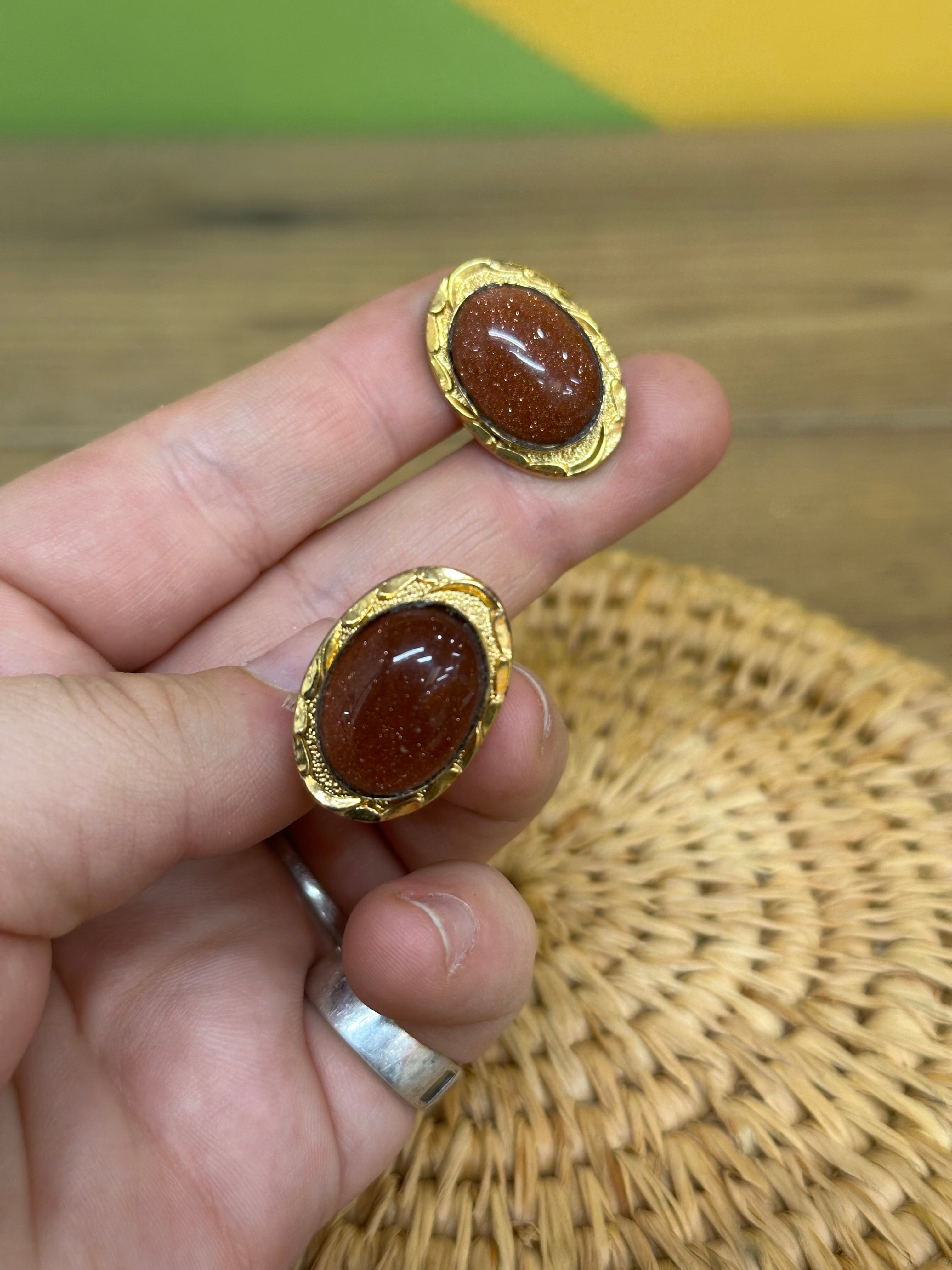 Gold Tone Cuff Links