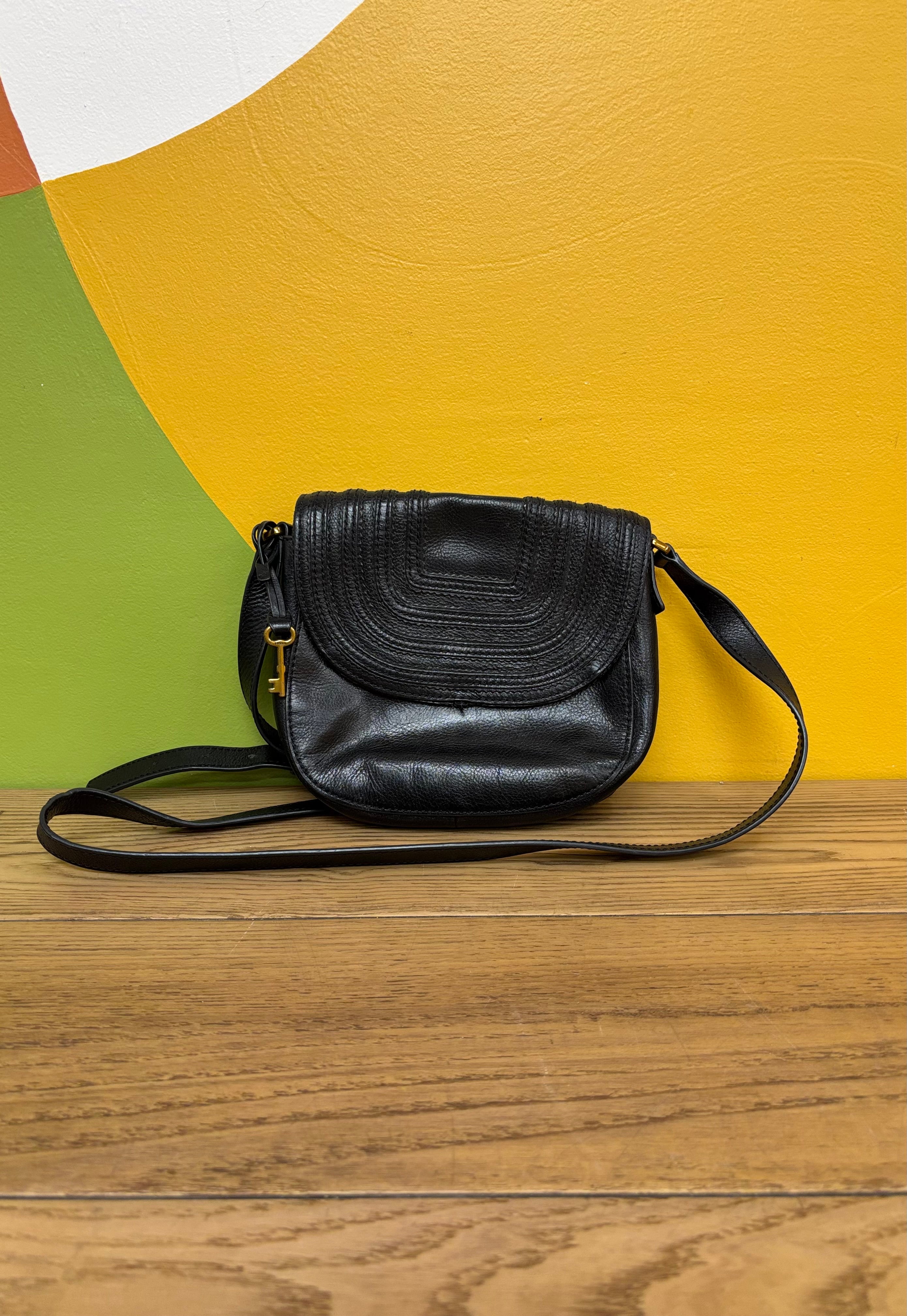 Black Fossil Saddle Crossbody Bag