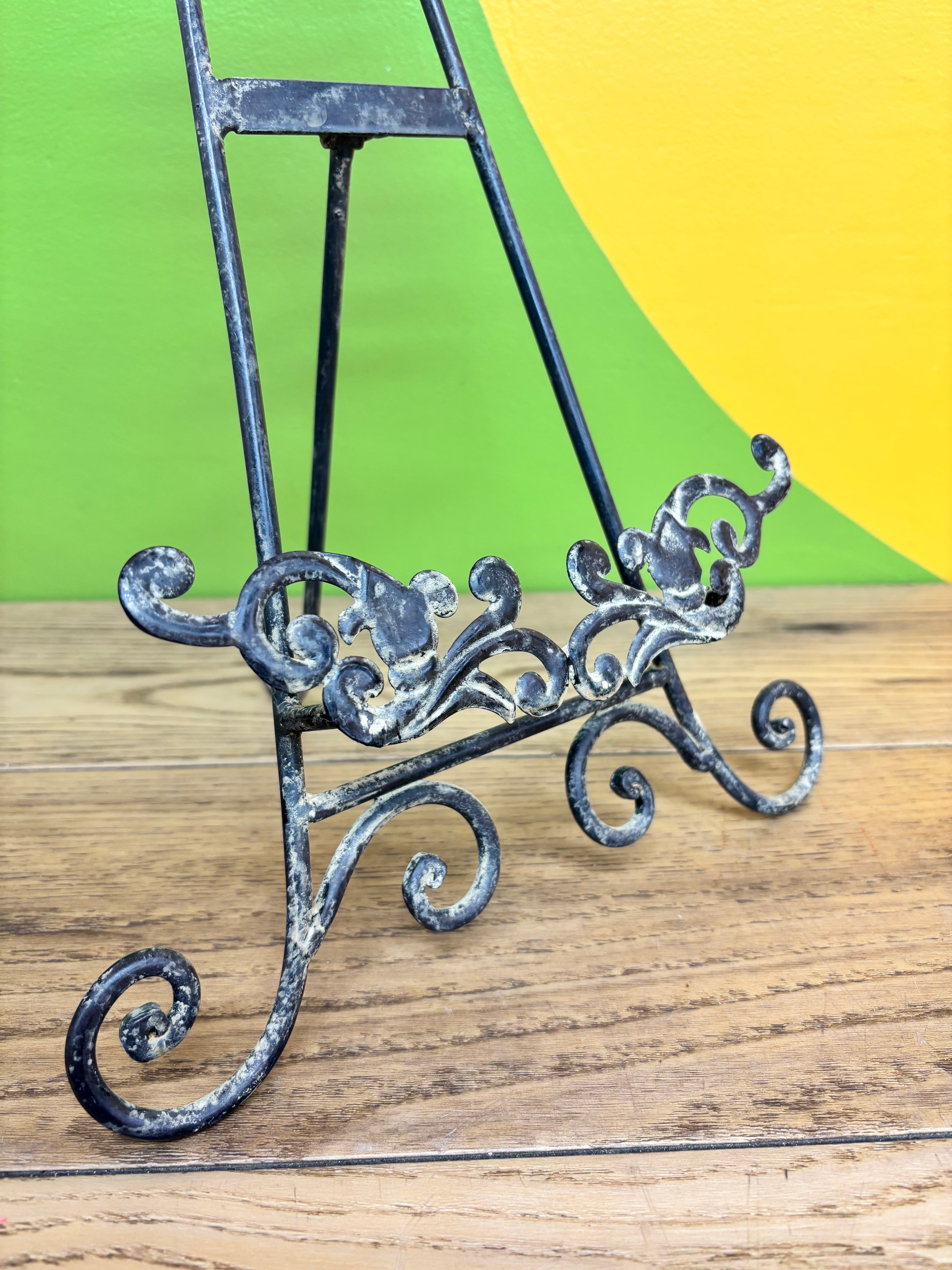 Metal Table Easel