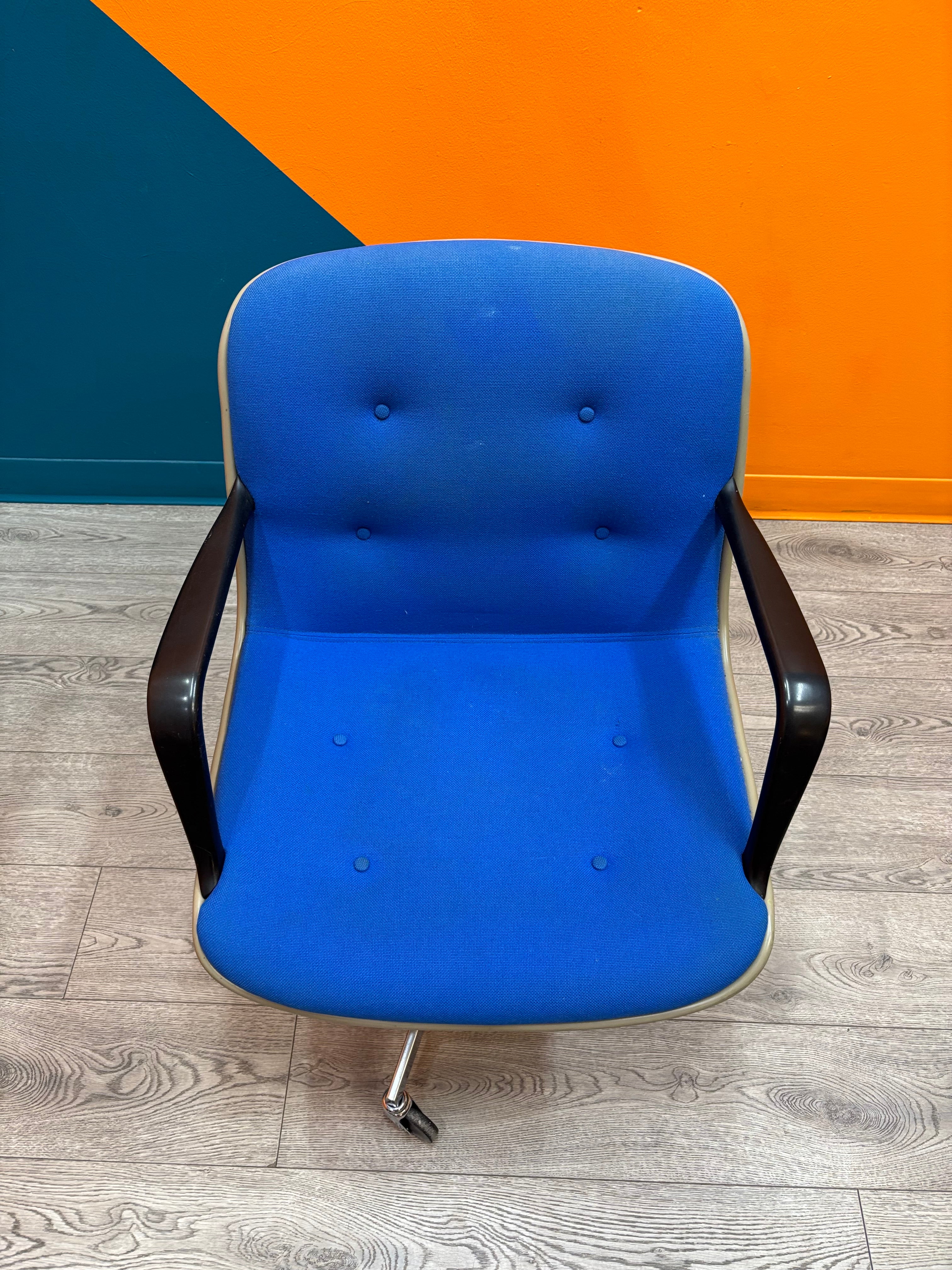 Blue Steelcase 451 Rolling Chair
