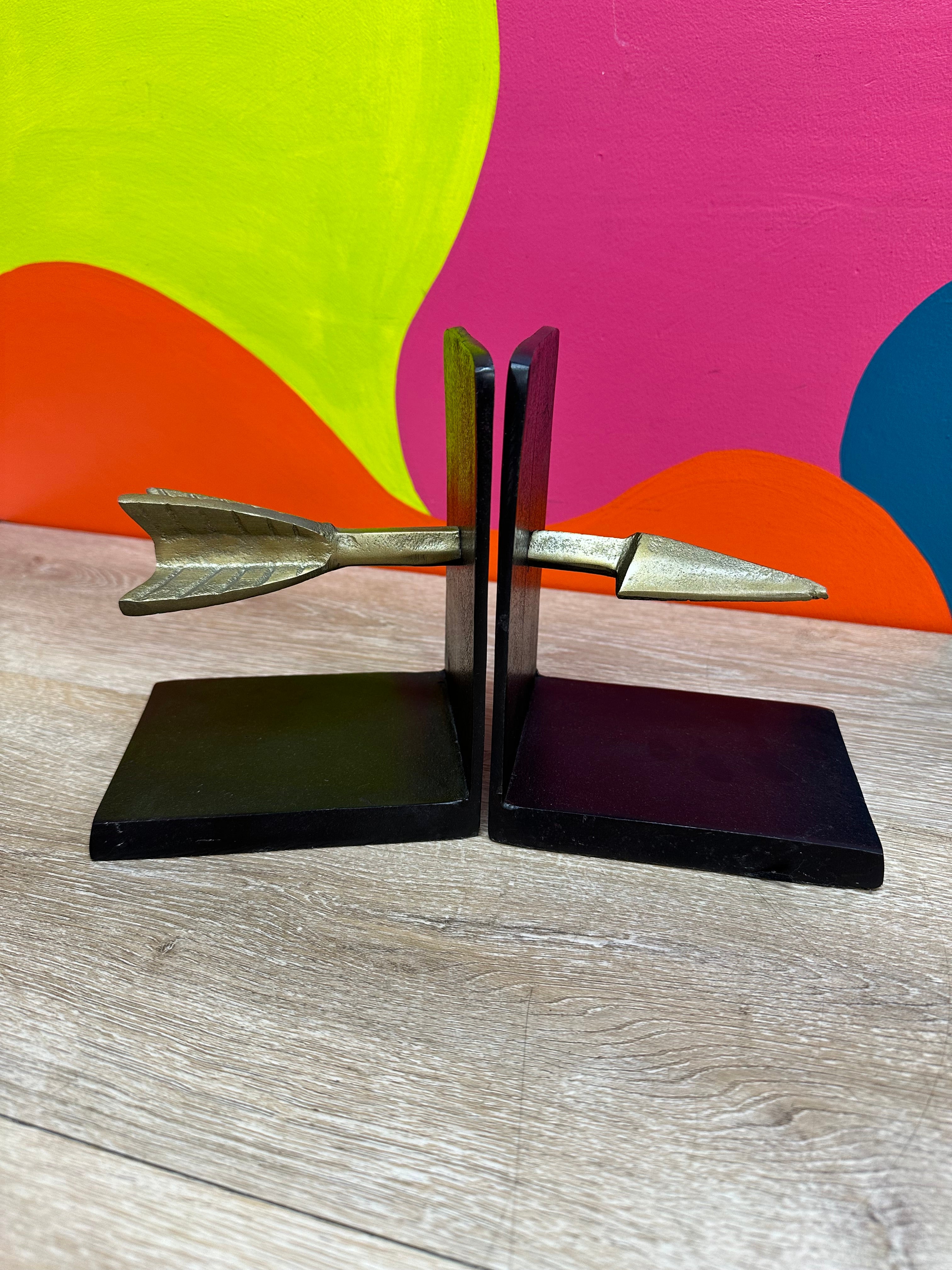 Everdeen Arrow Bookends