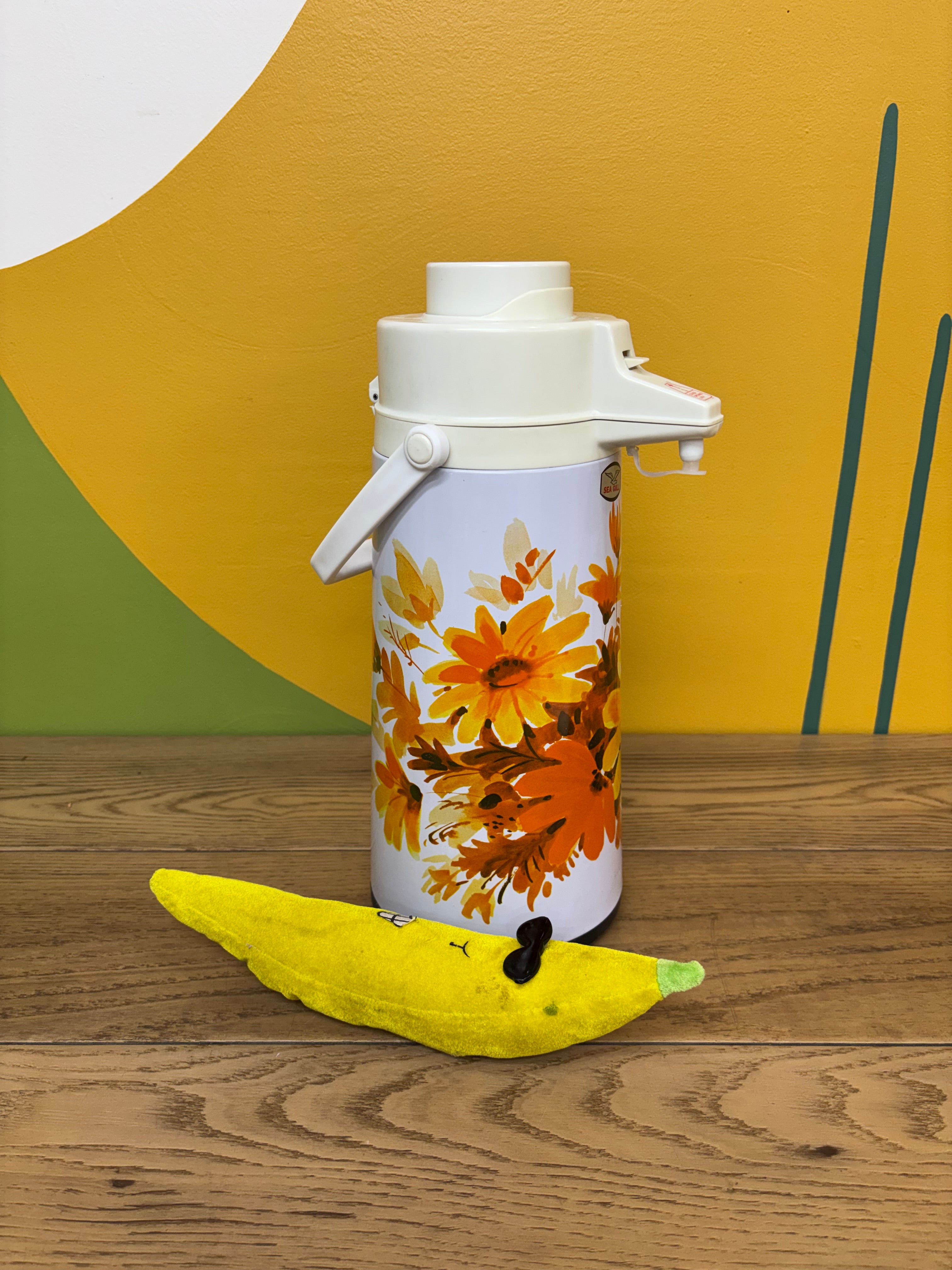Seagull Floral Pump Top Dispenser