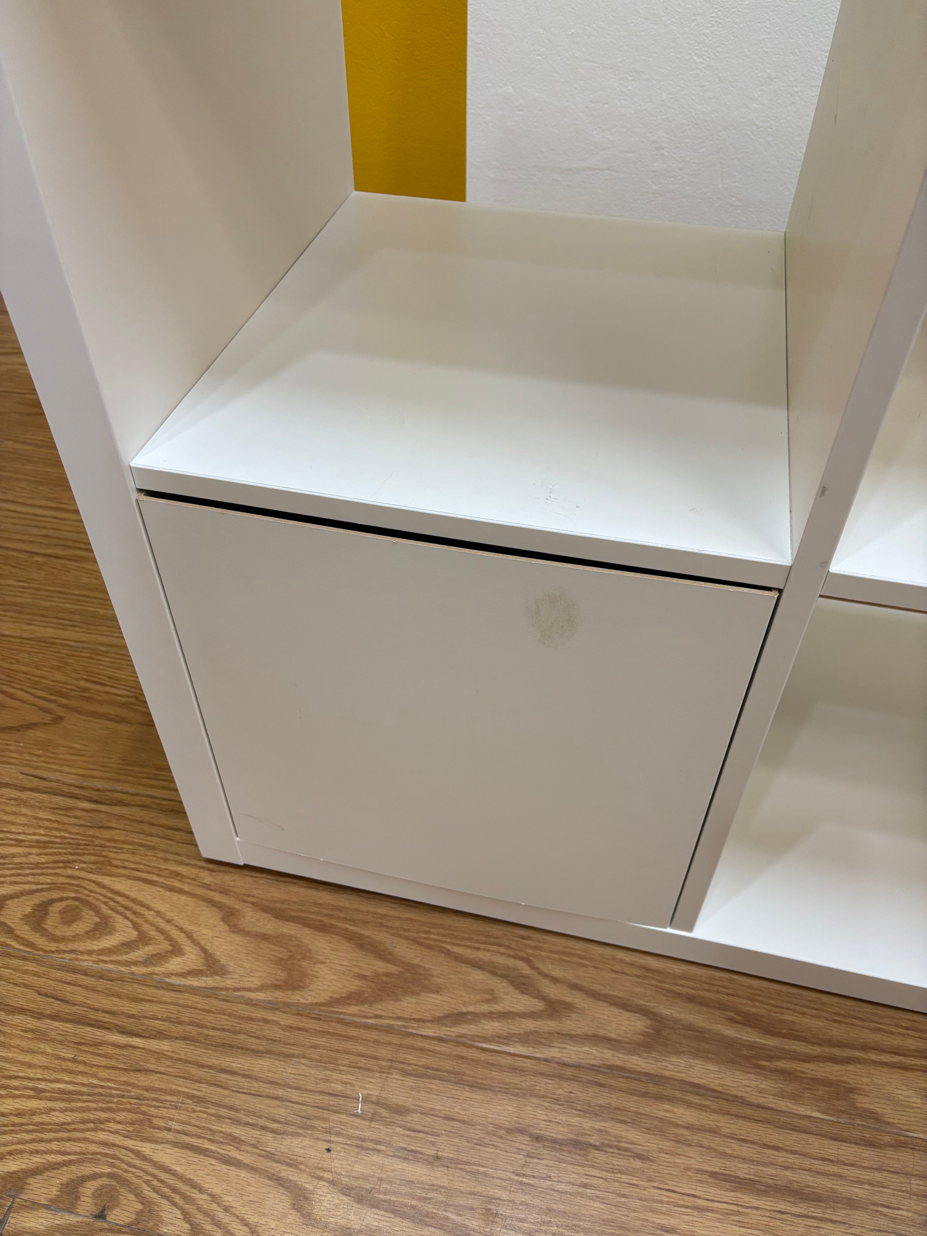 Kallax Shelf - 8 Cube