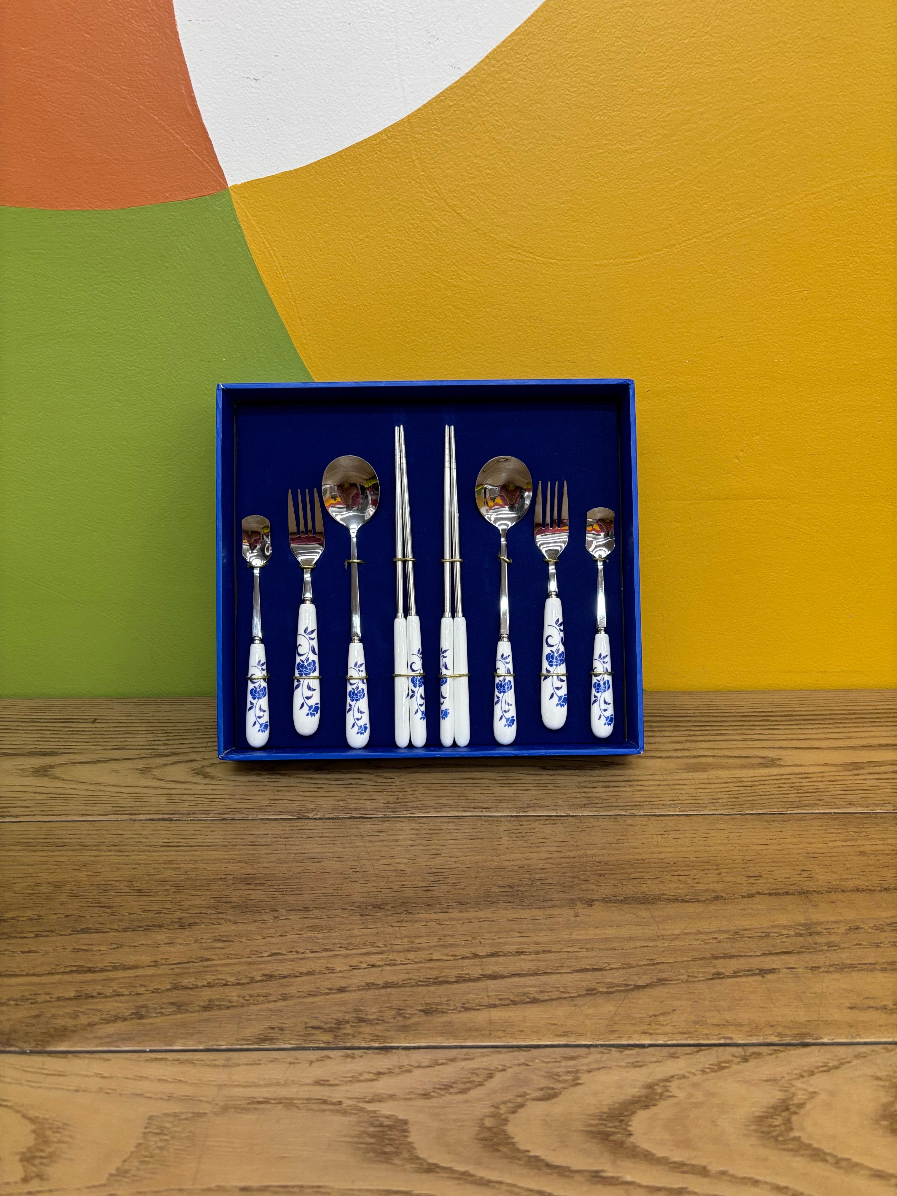Blue & White Utensil Set