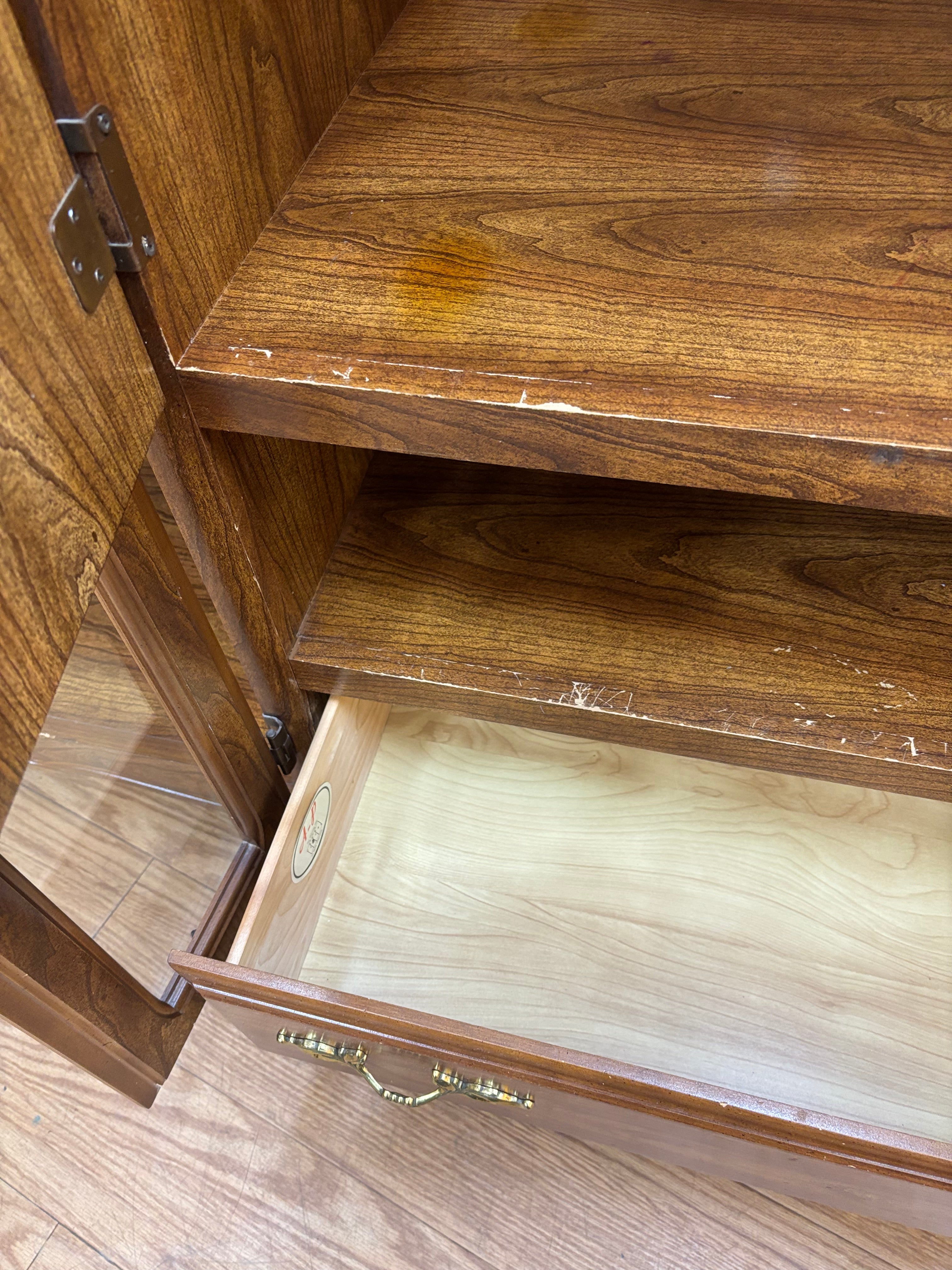 Wood Cabinet
