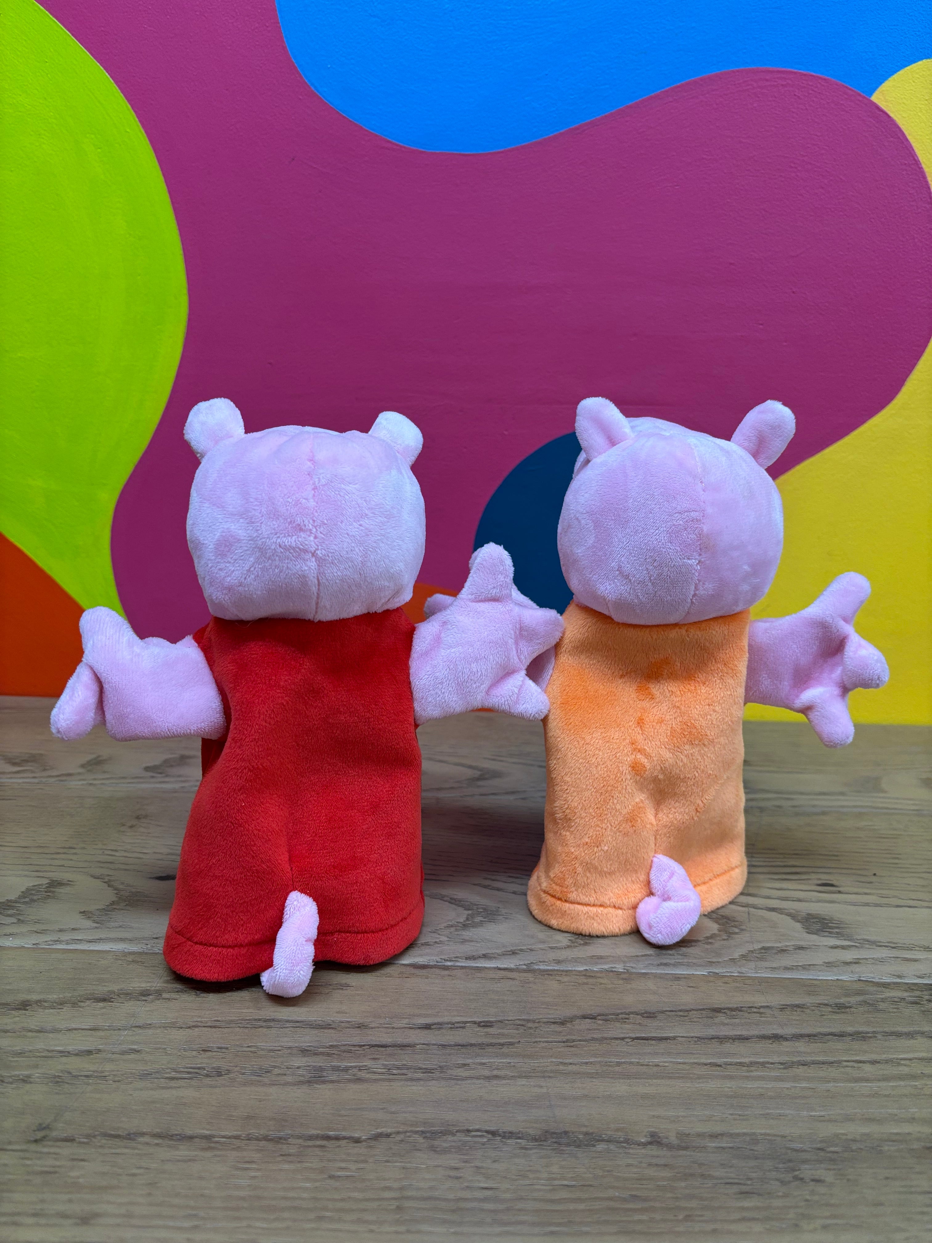 Peppa Pig & Mommy Pig Hand Puppet's