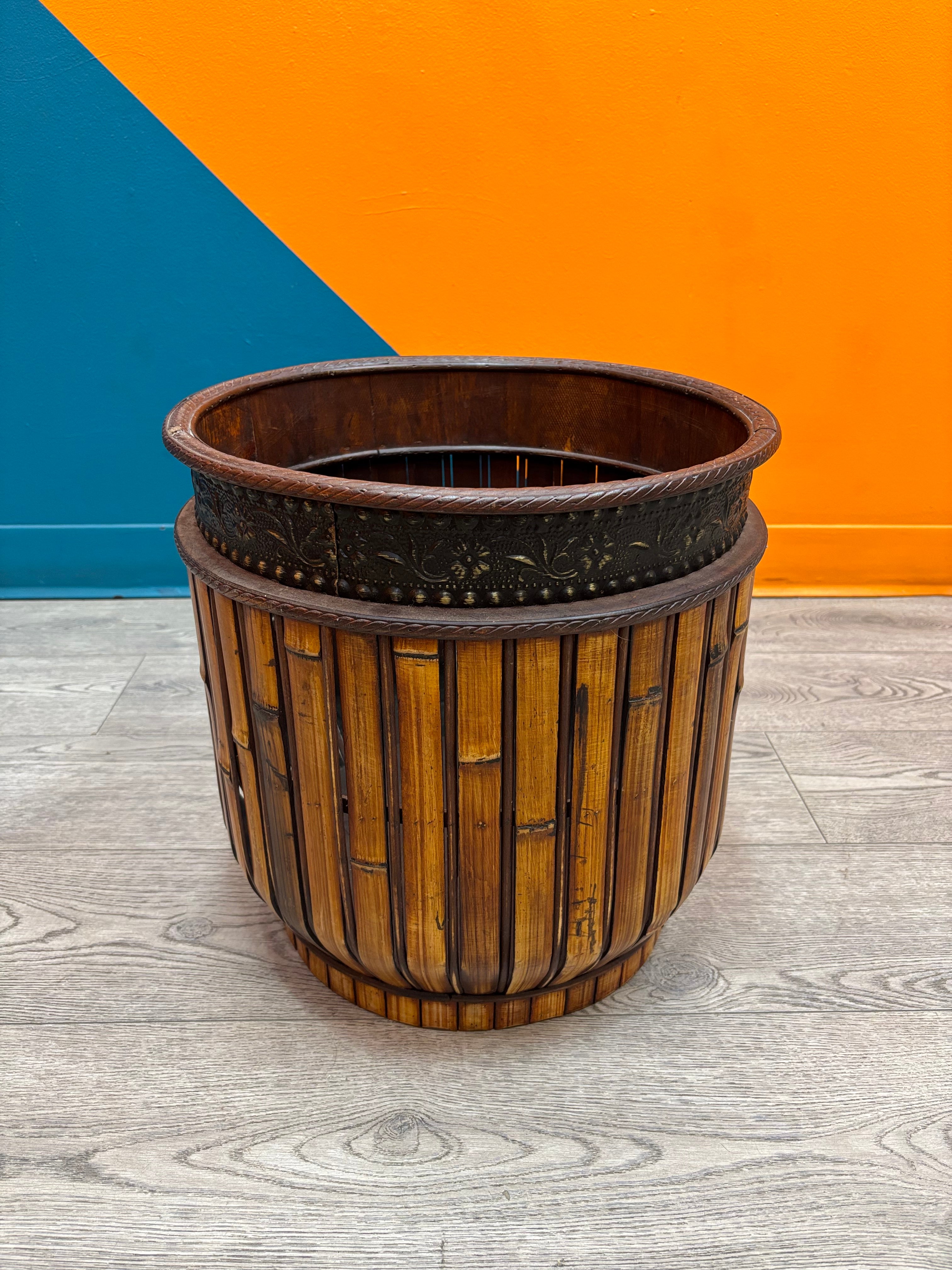 Bamboo Plant Pot - Round