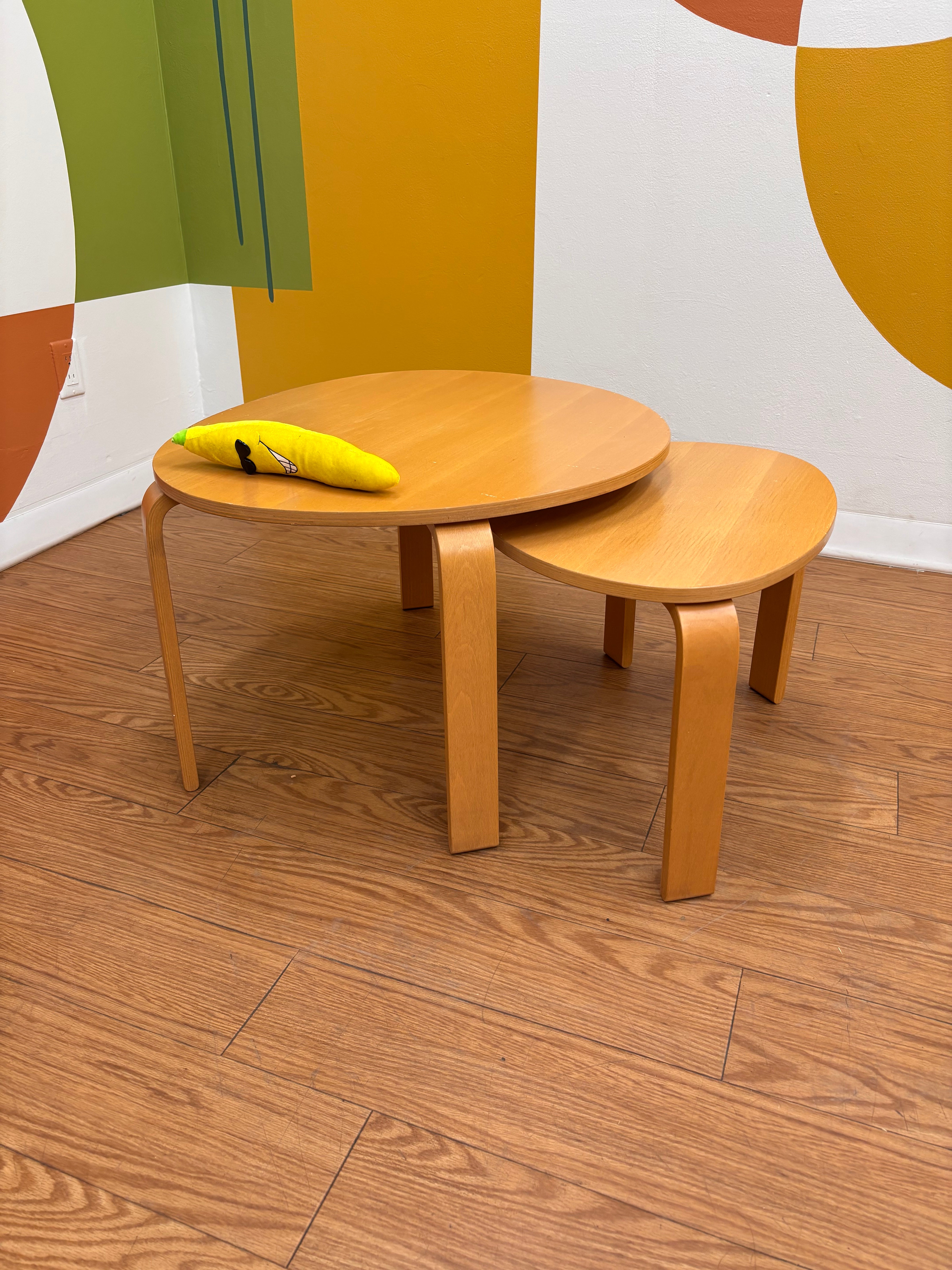 Nesting Tables (2)