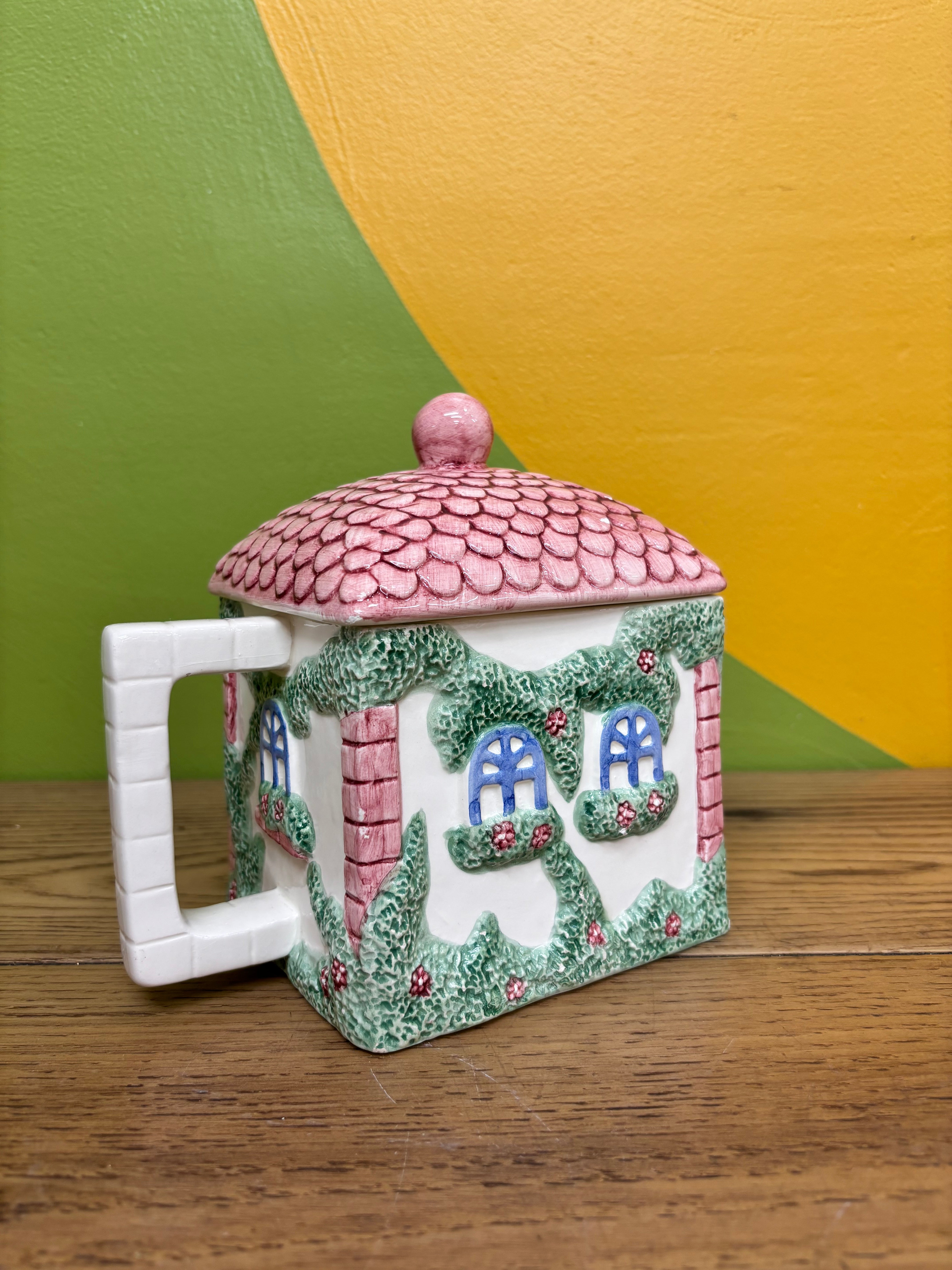 Avon Country Cottage Kitchen Set