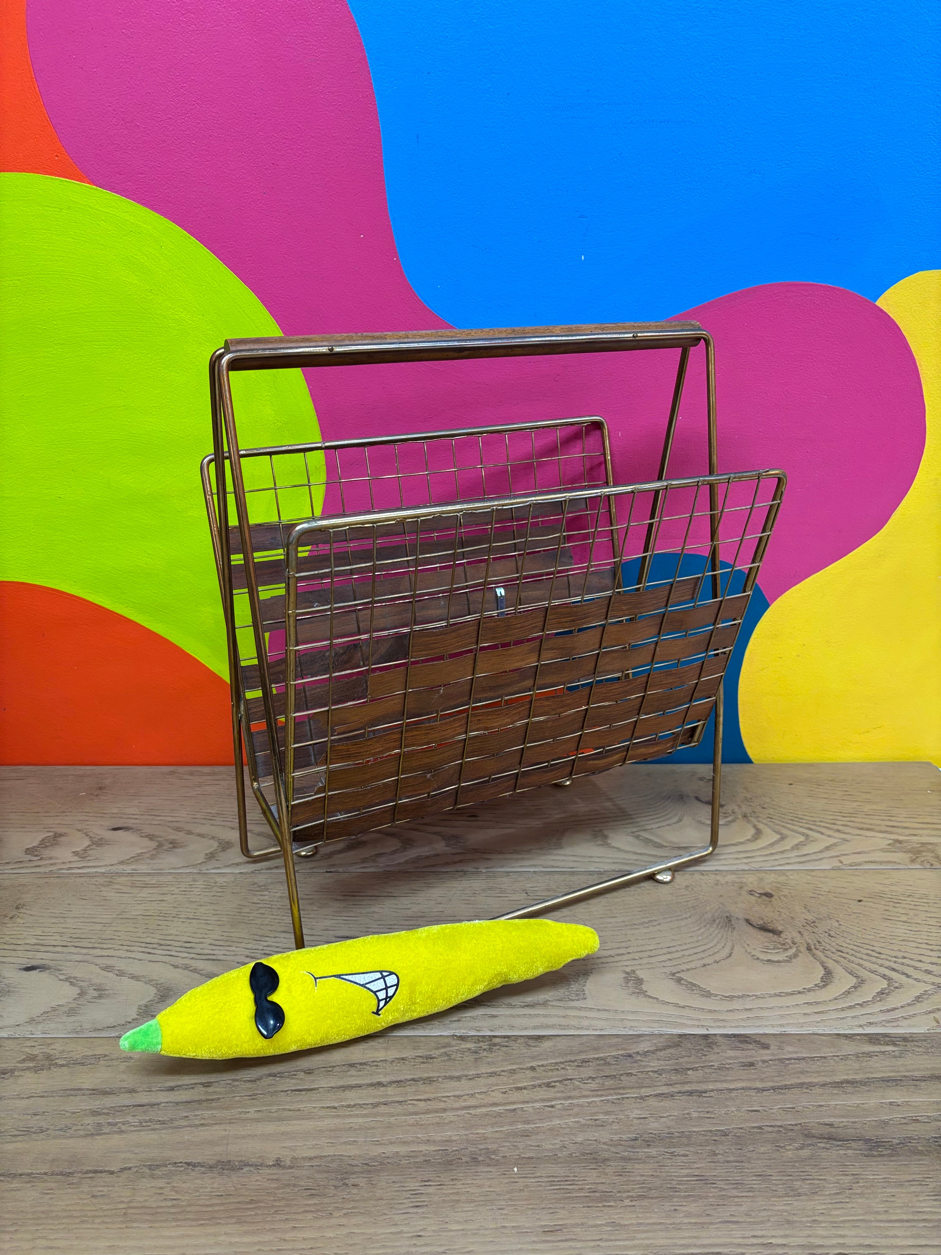 Metal Magazine Rack
