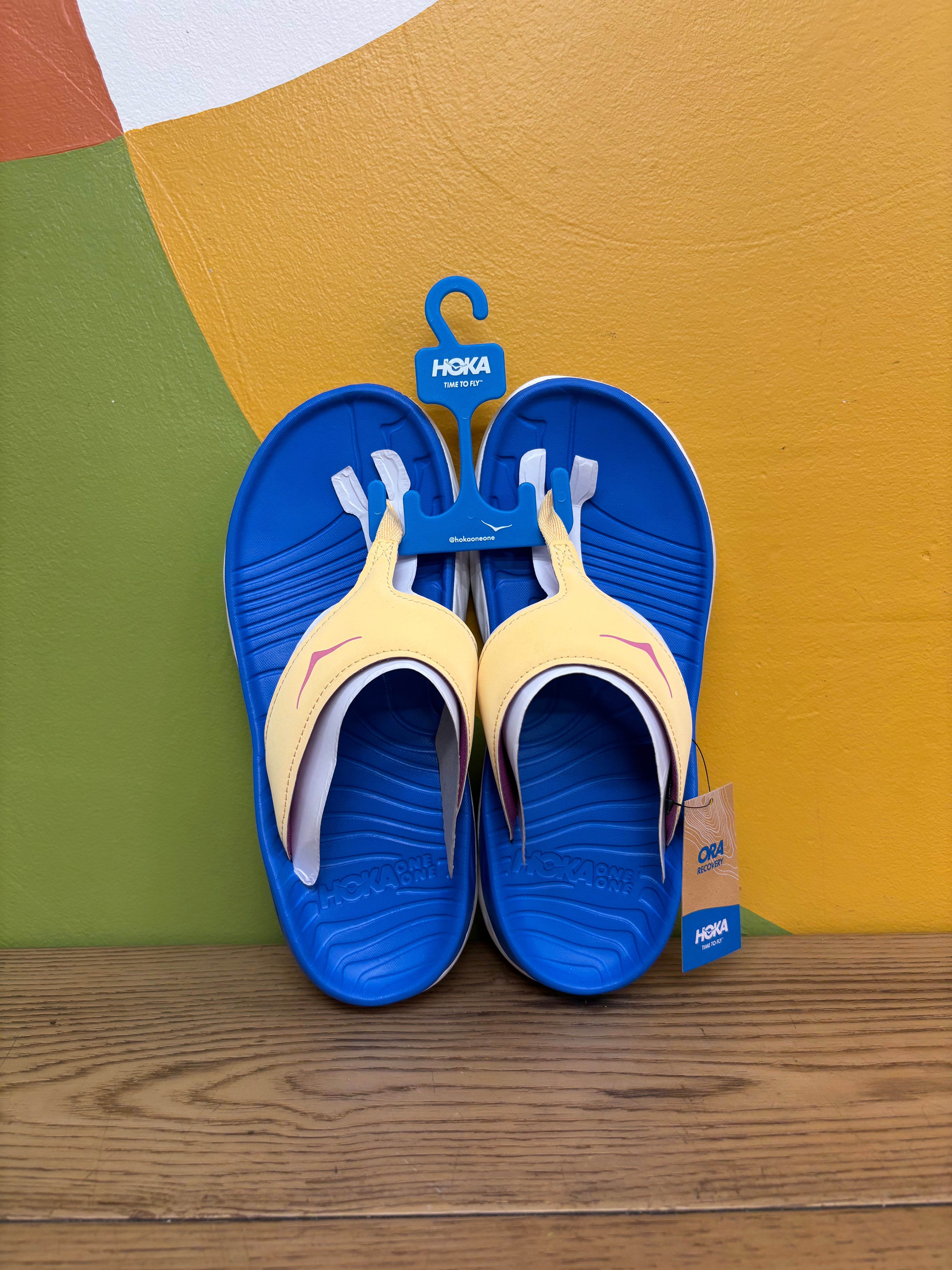 HOKA Ora Recovery Flip Flop (Women Size 9) NEW