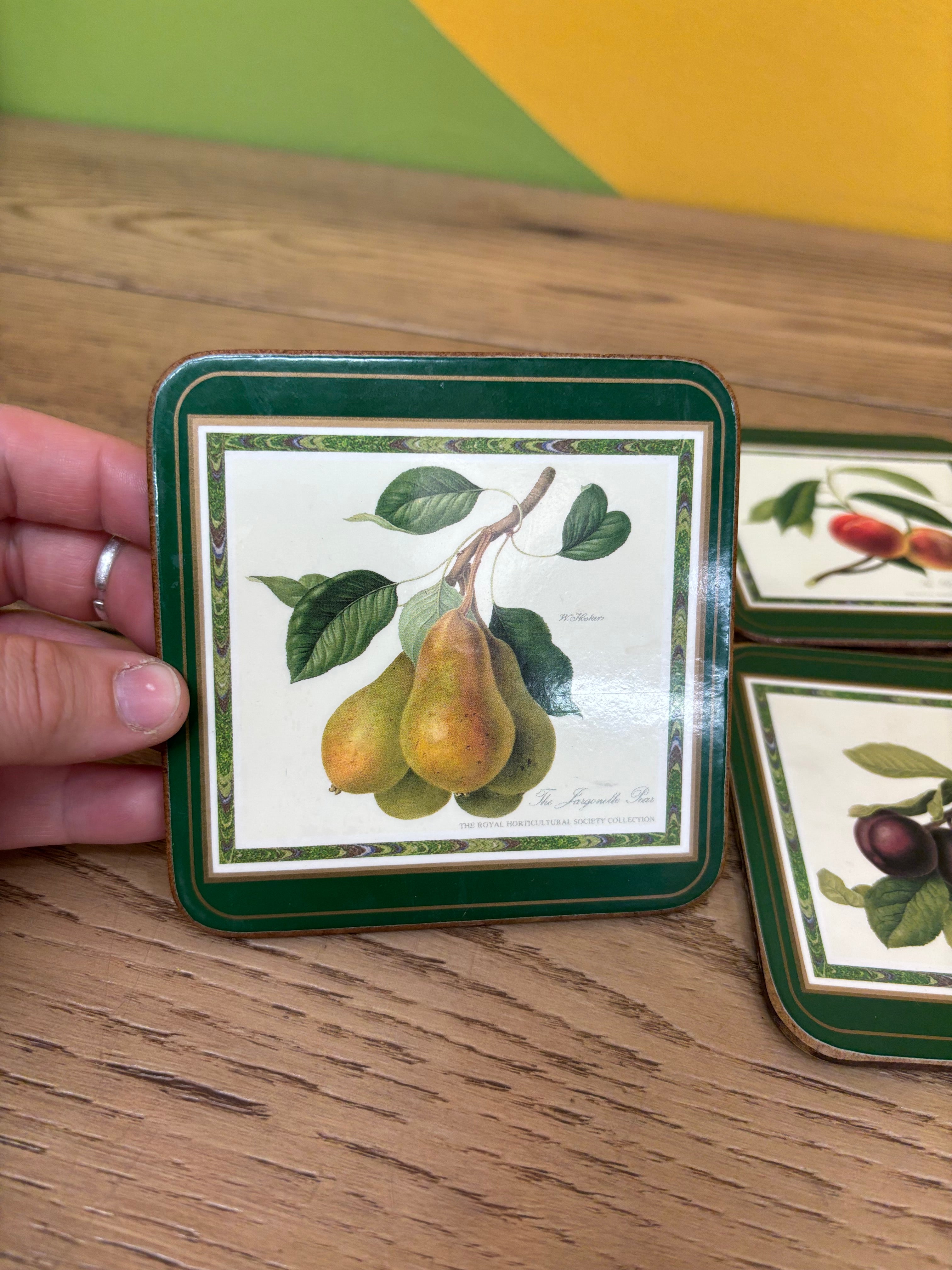 (4) Coasters