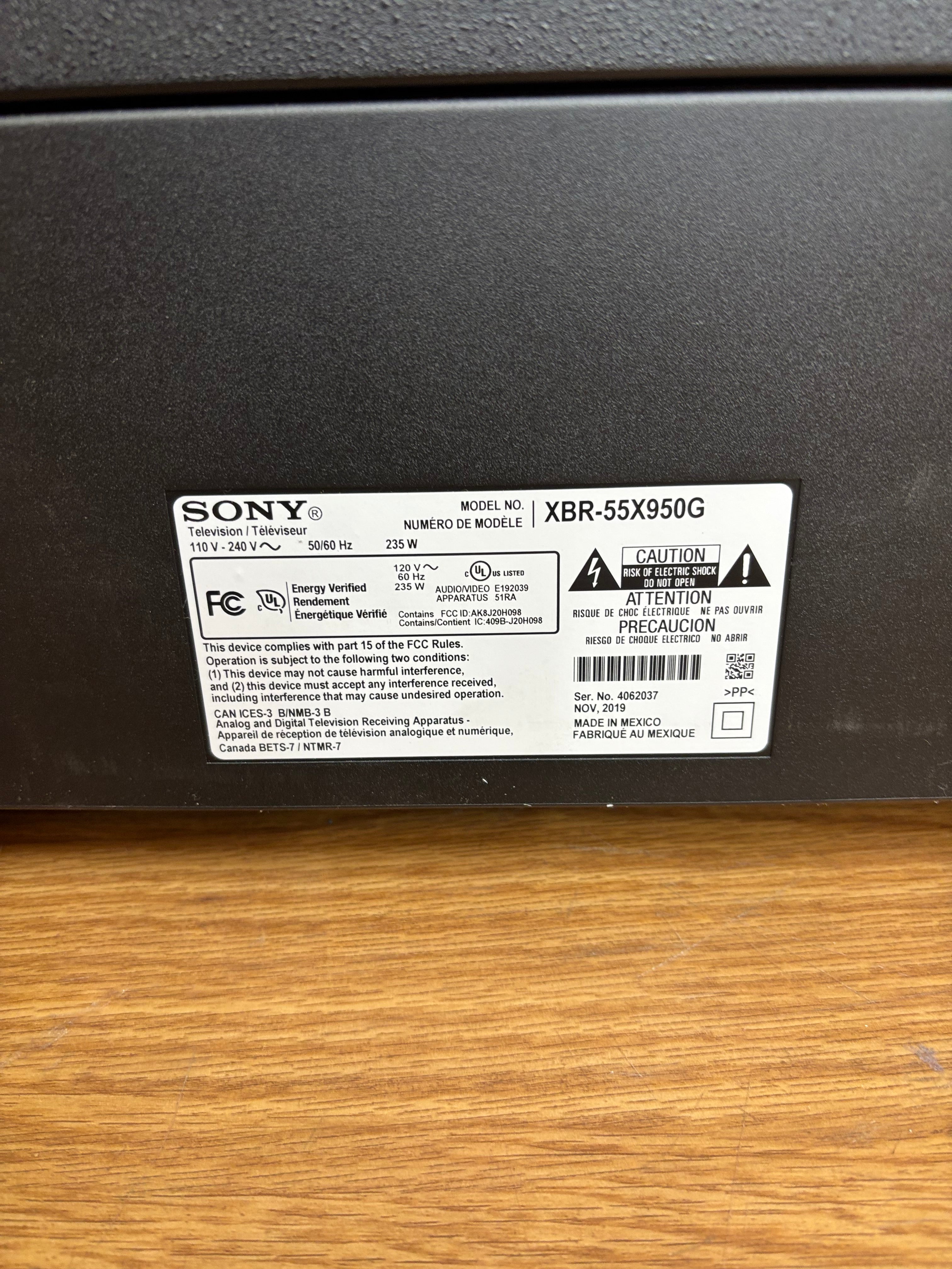 55" 4K HDR Smart LED TV