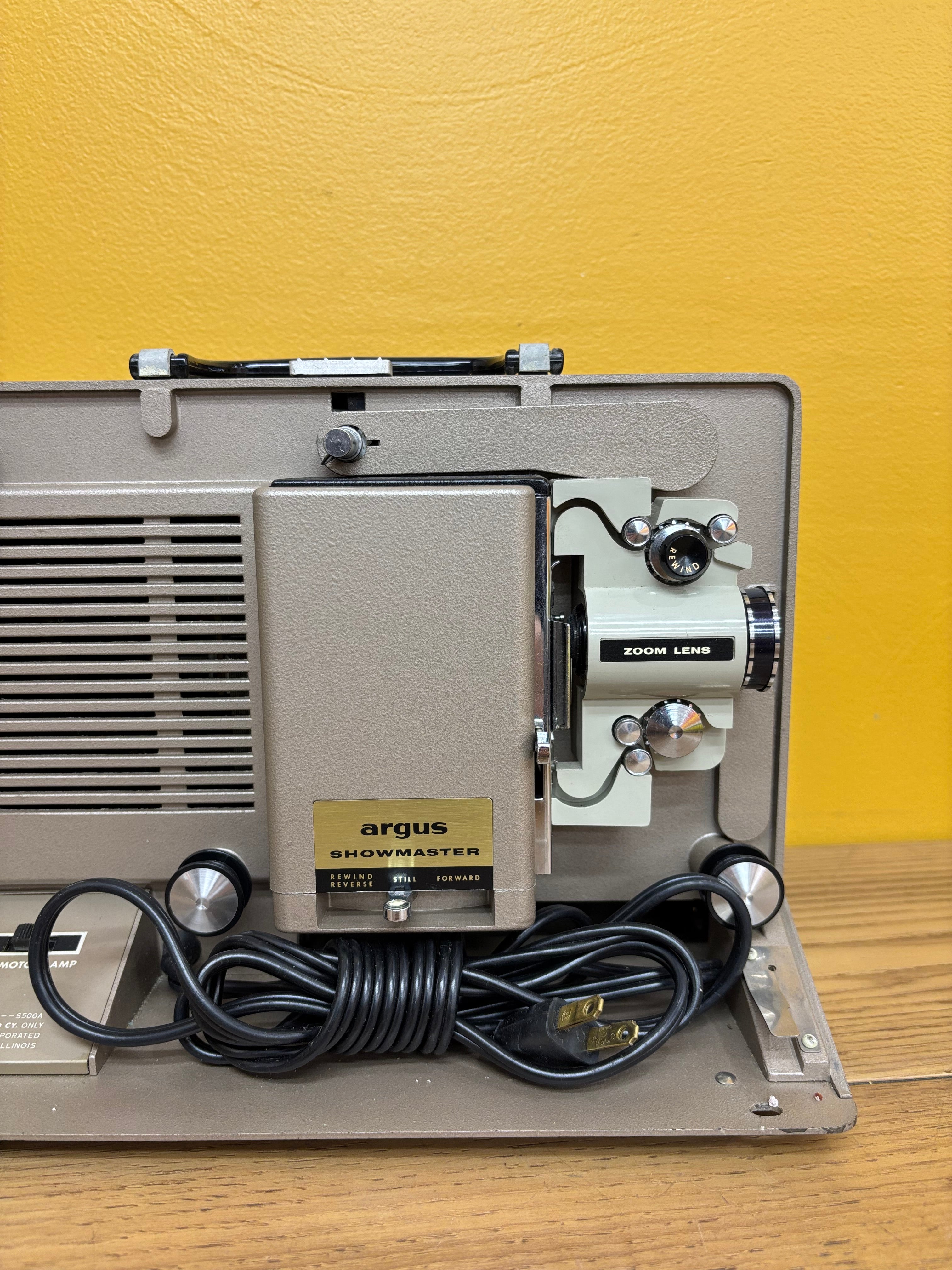 Argus Showmaster 500A Movie Projector