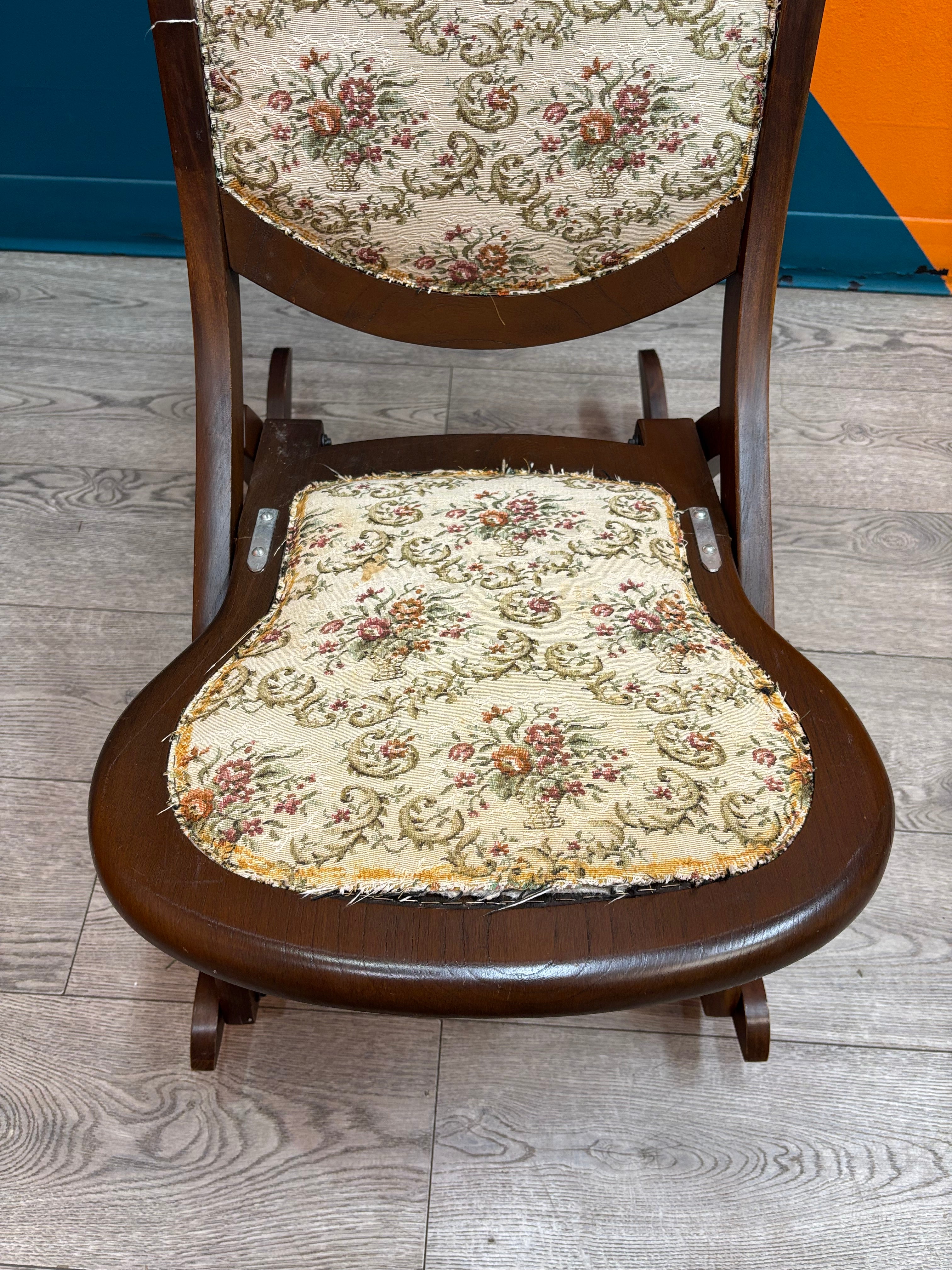 Folding Wood Rocking Chair