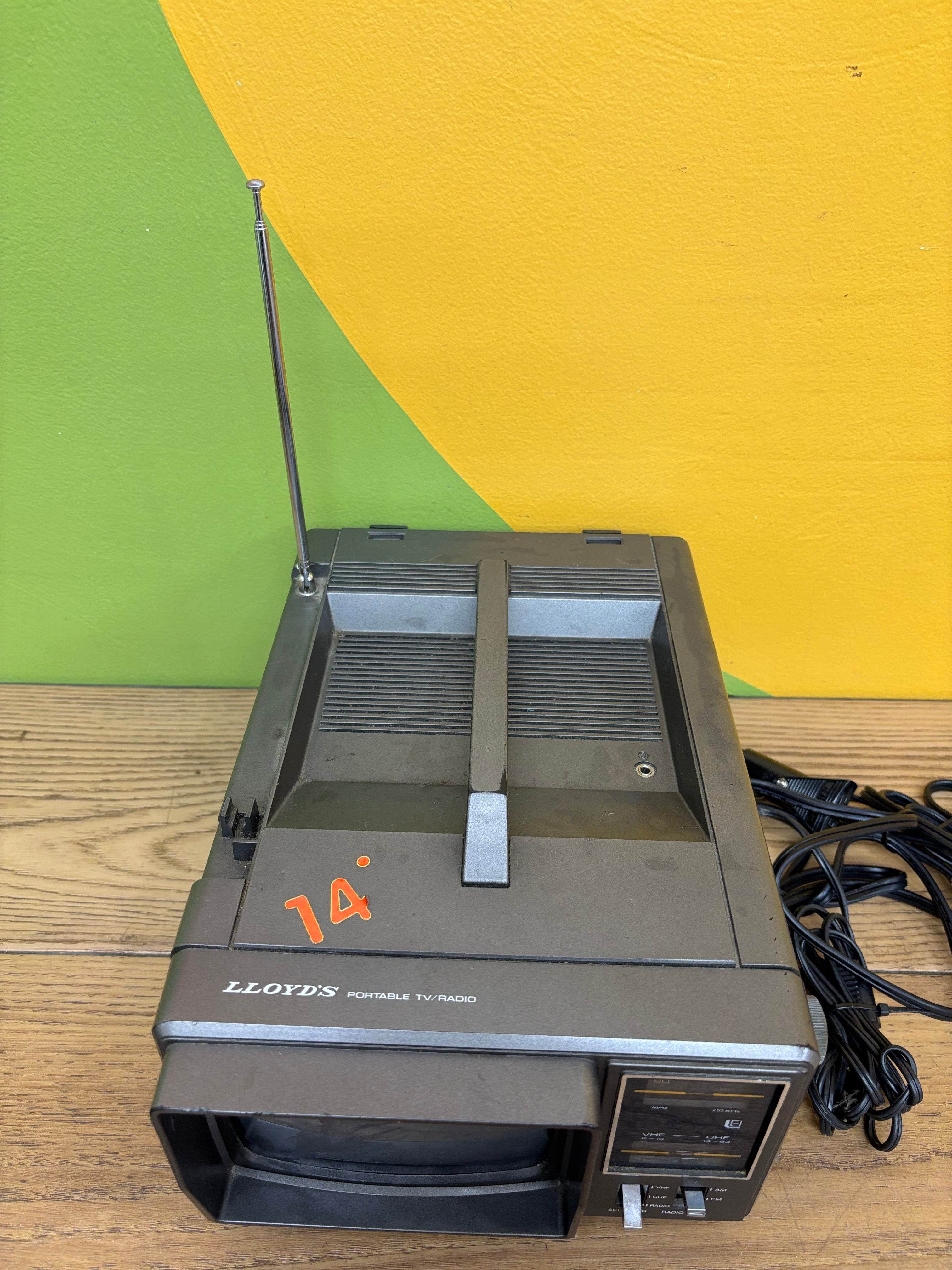 Lloyd’s Portable TV/Radio