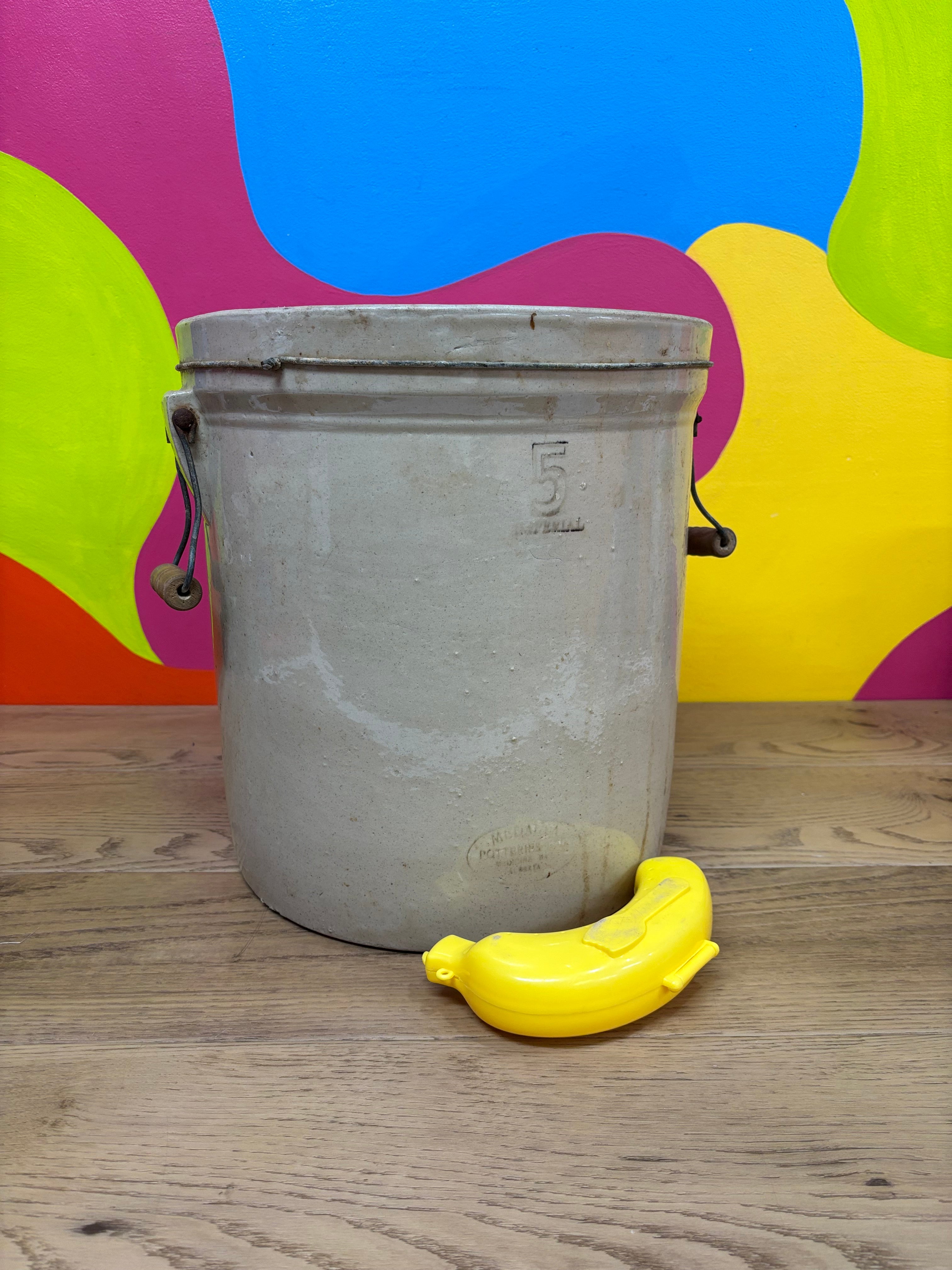 Medalta 5 Gallon Crock