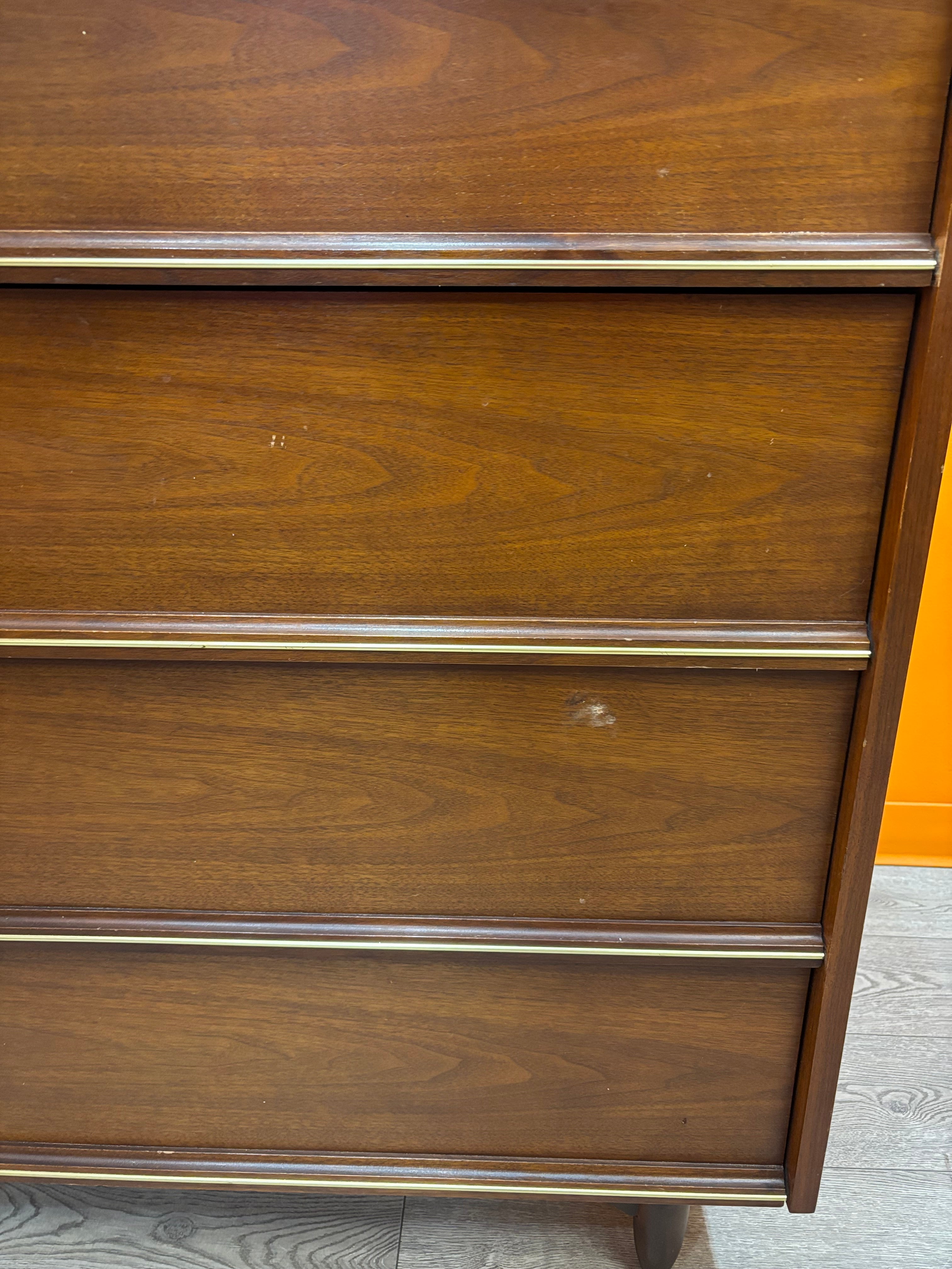 Pepplers Wood Dresser with Gold Detailing