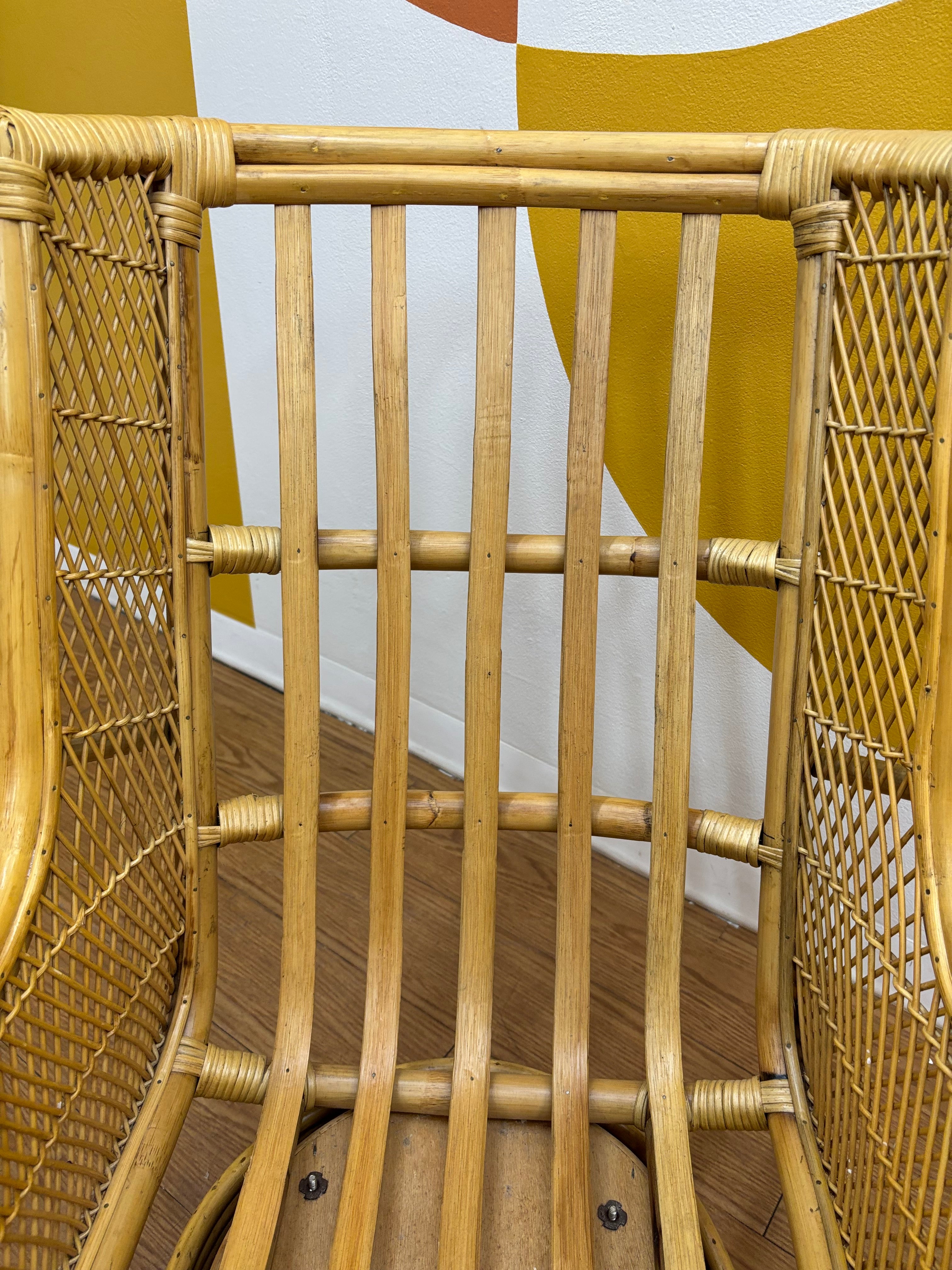 Rattan Swivel Armchair