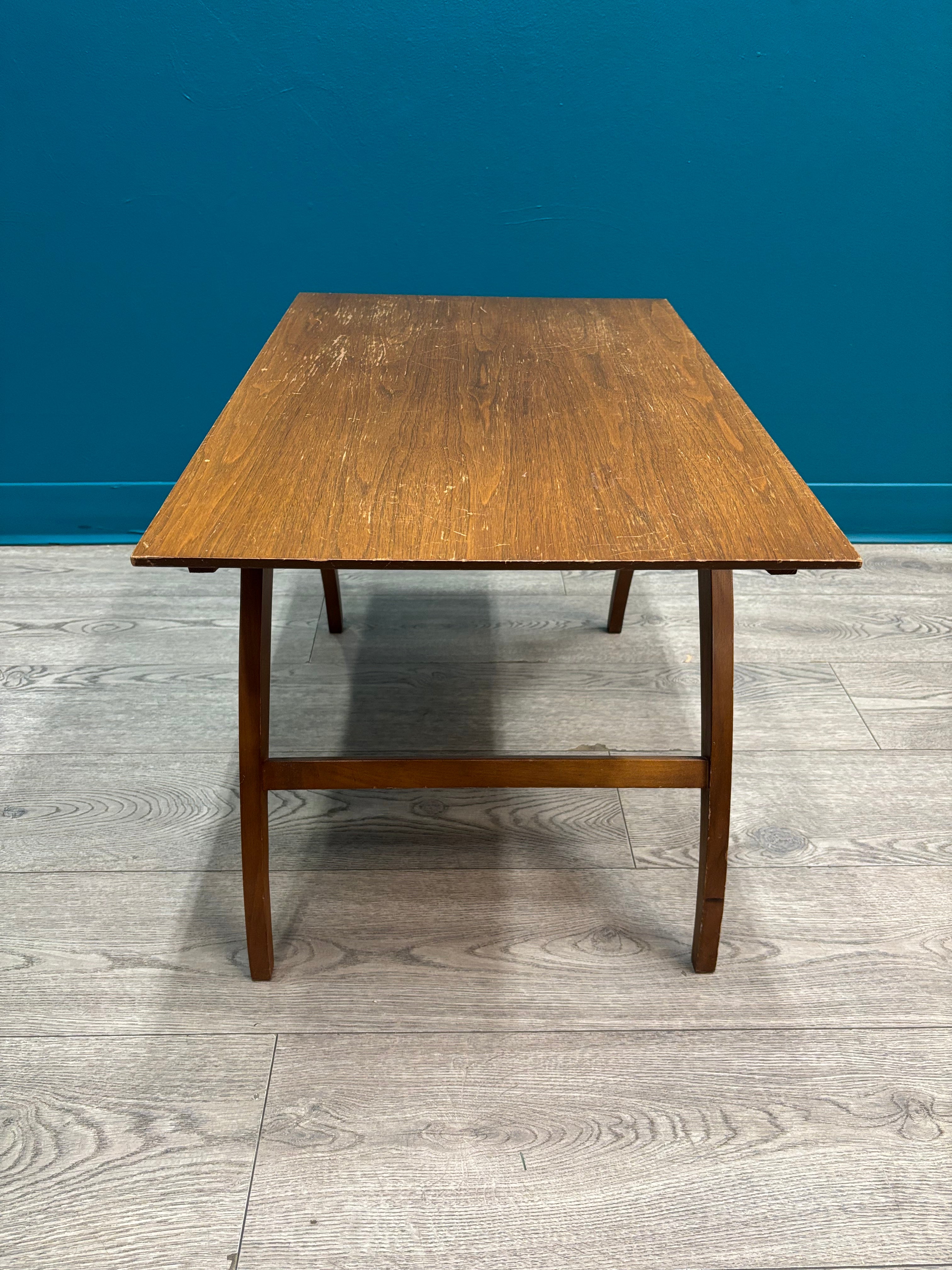 Curved Leg Side Table