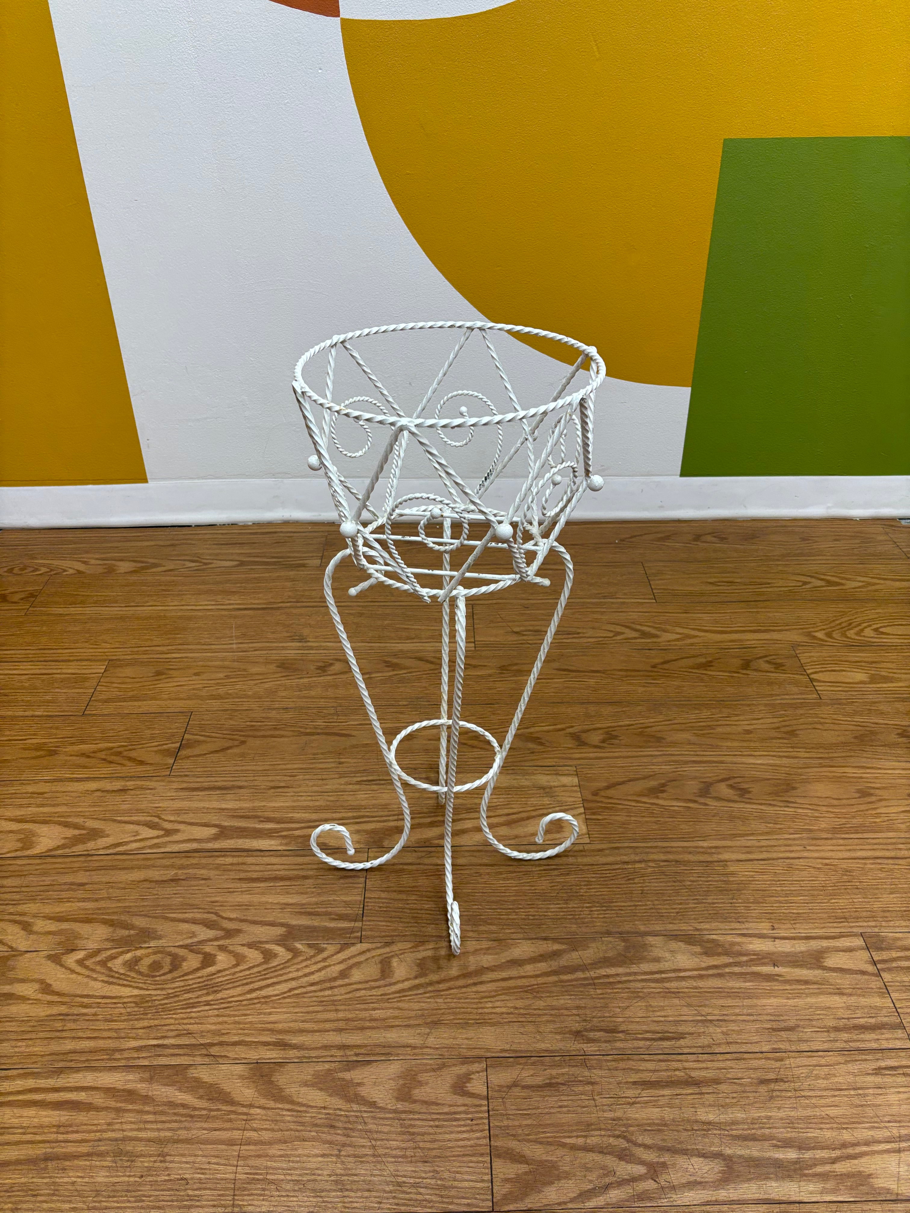 Metal Plant Stand